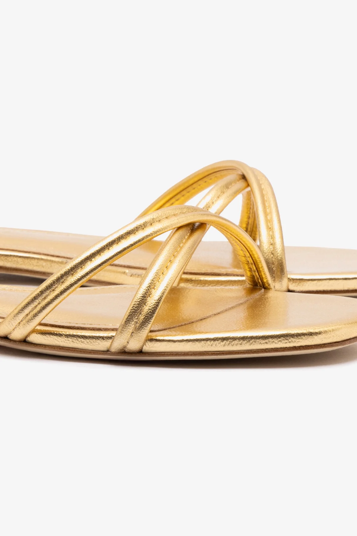 Annie Flat In Gold Metallic Leather