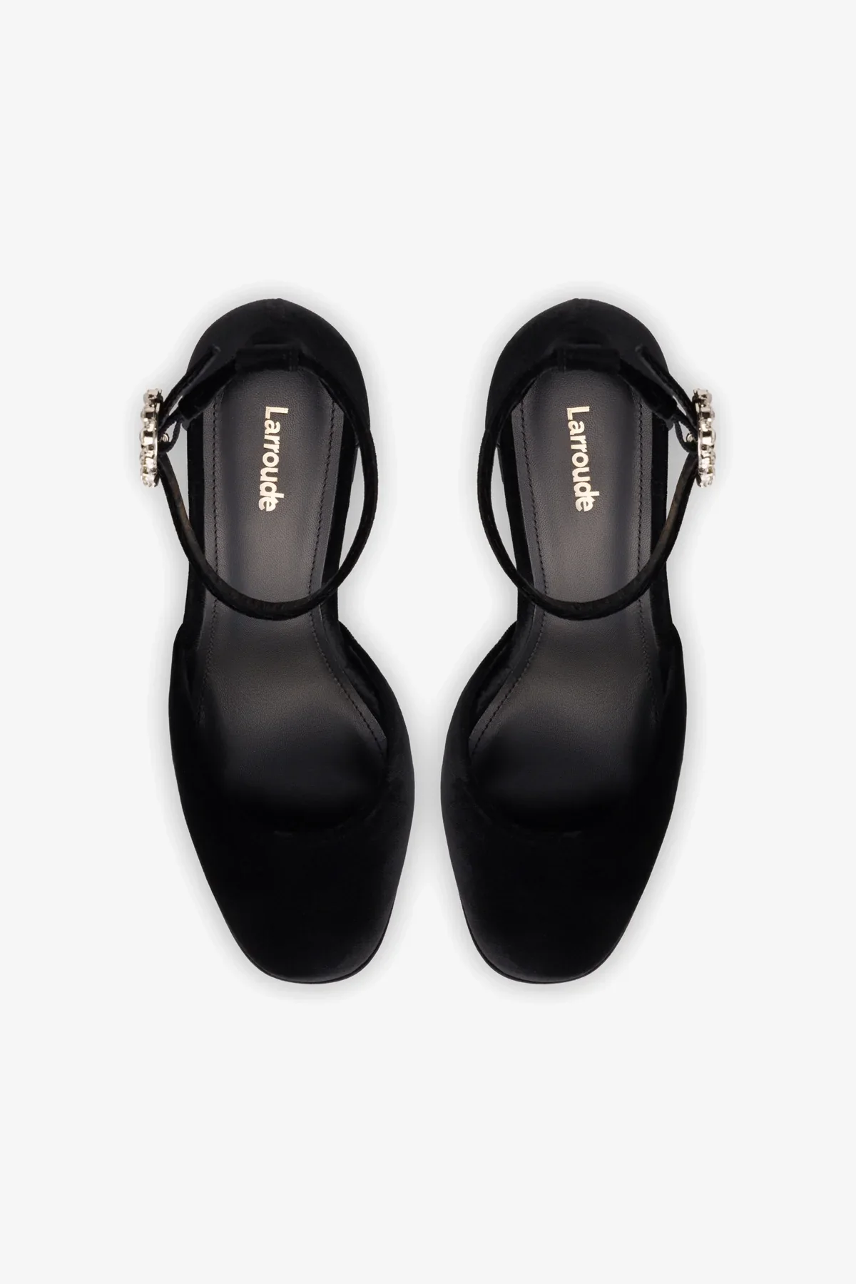 Ari Pump In Black Velvet