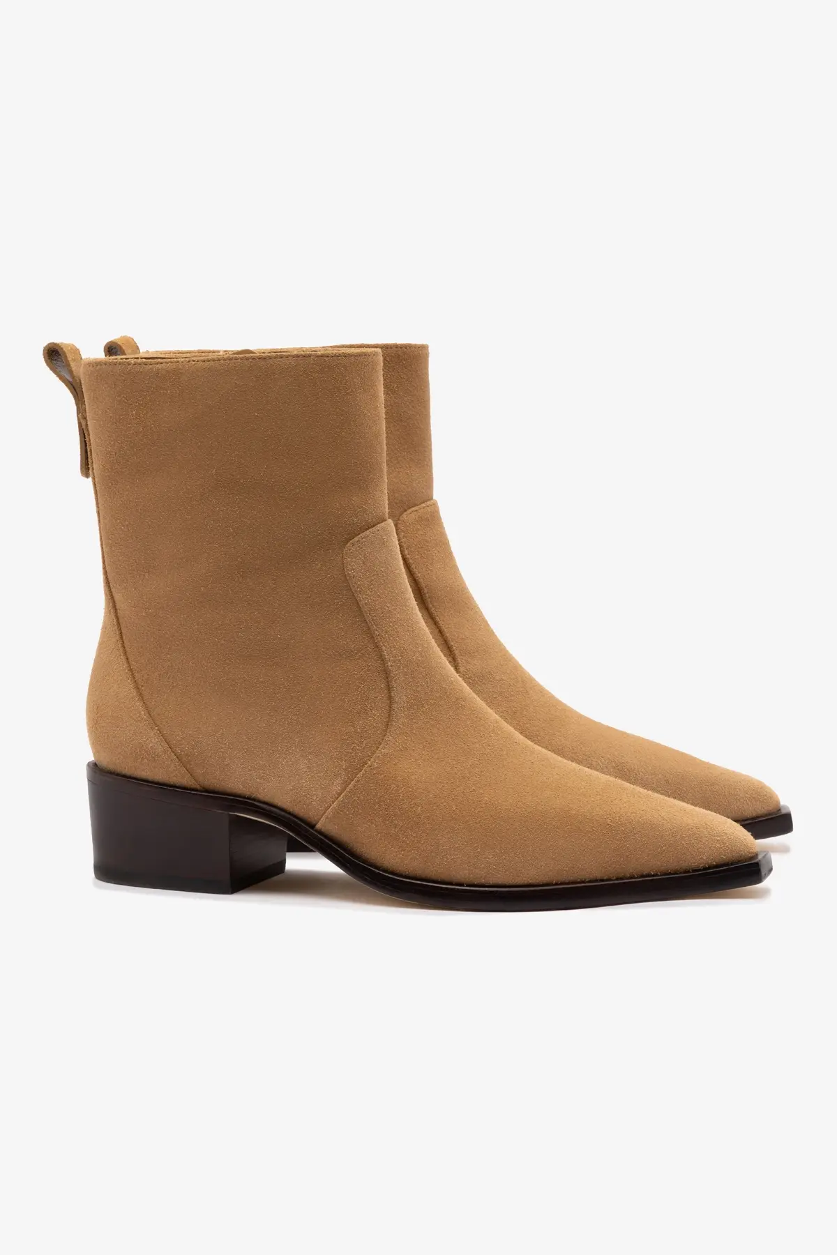 Florencia Low Boot In Peanut Suede