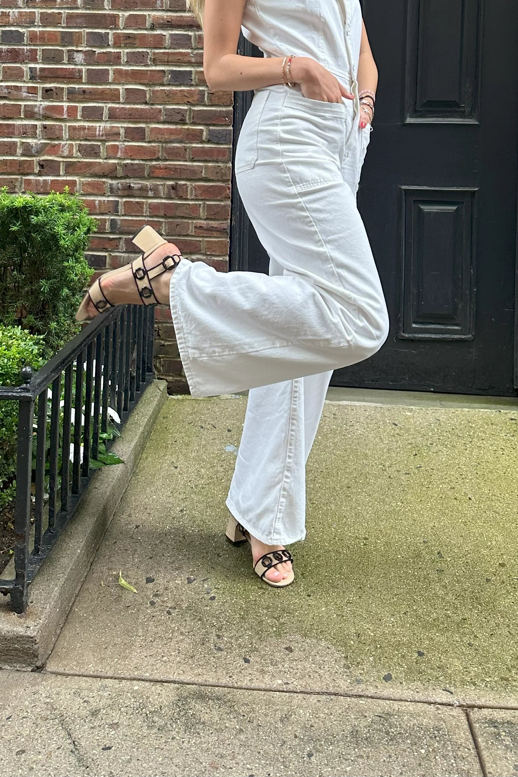 Milan Sandal In Beige Raffia and Black Trimming