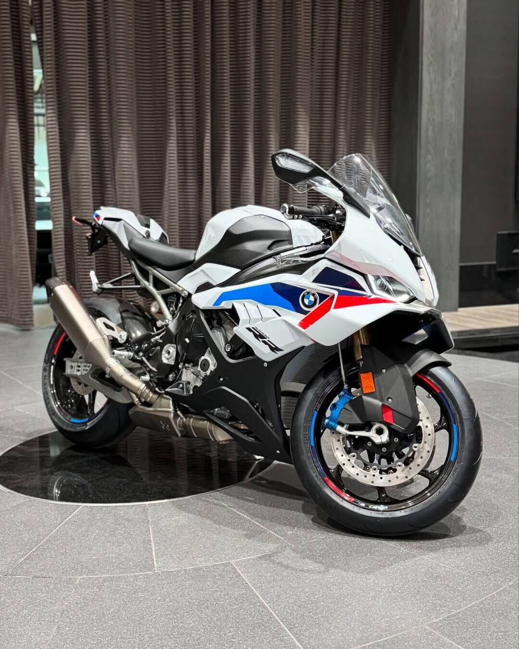 2025 BMW S 1000 RR