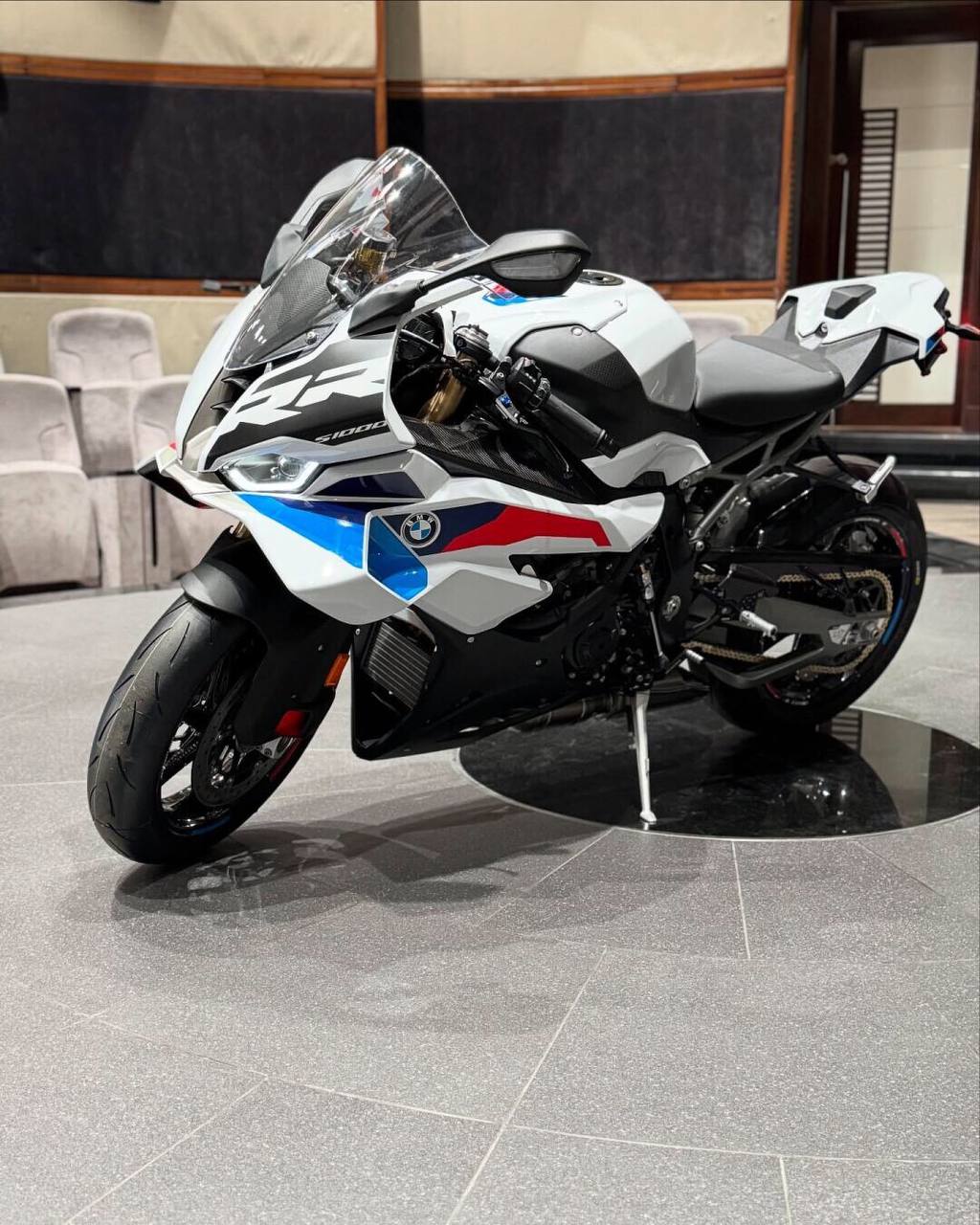2025 BMW S 1000 RR