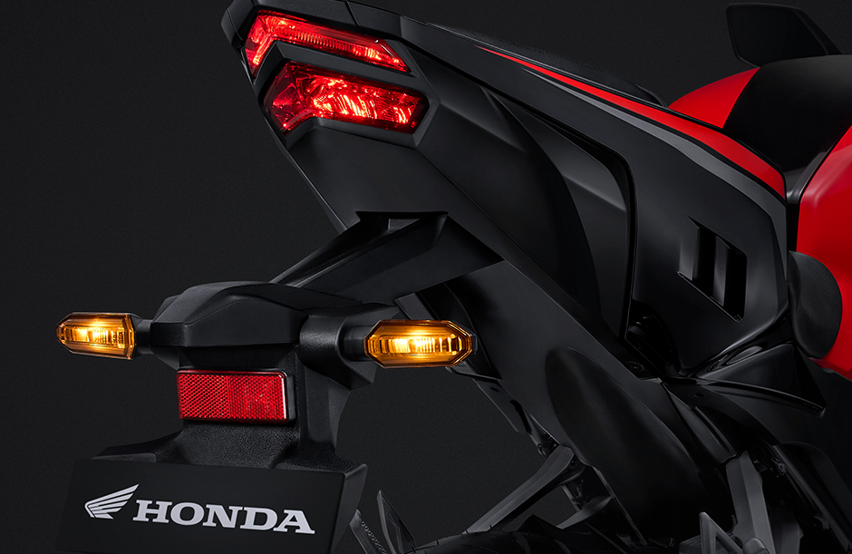 HONDA-CBR150R