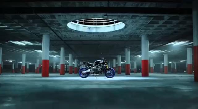 YAMAHA-MT 09 SP