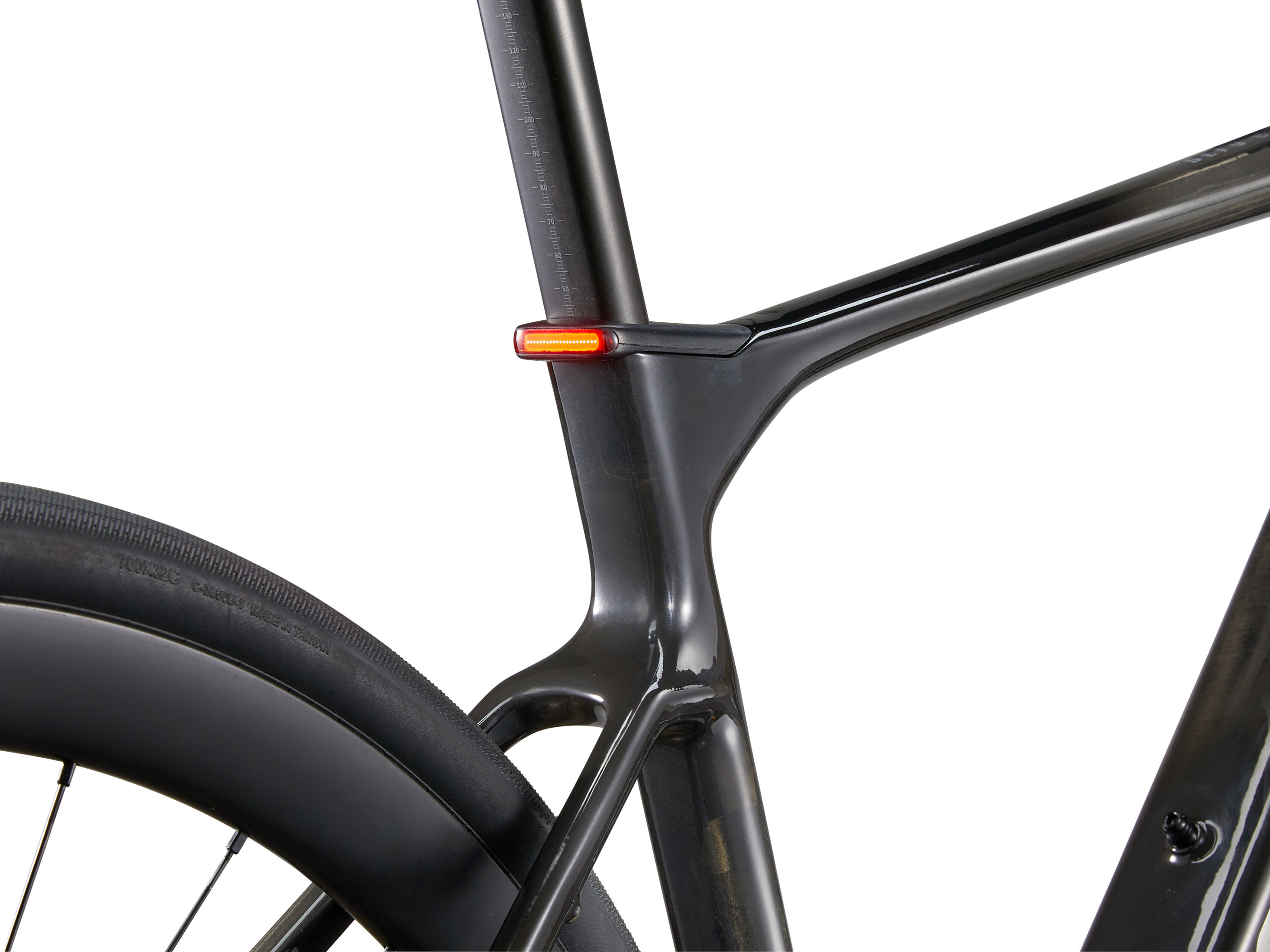 Defy Advanced E+ Elite 1