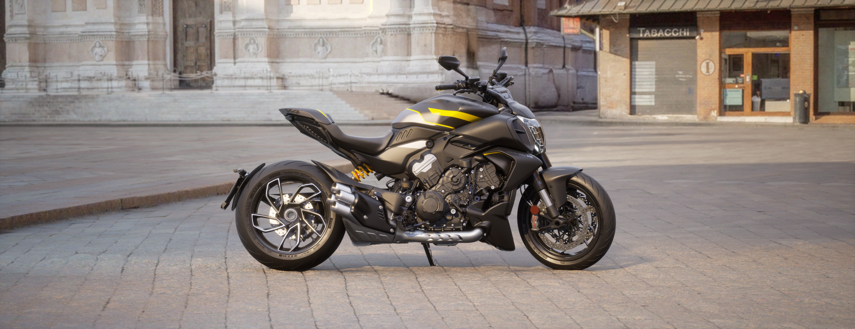 Ducati-Diavel V4
