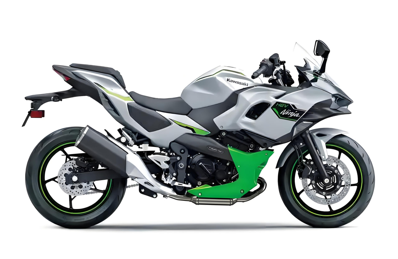 2024 NINJA® 7 HYBRID