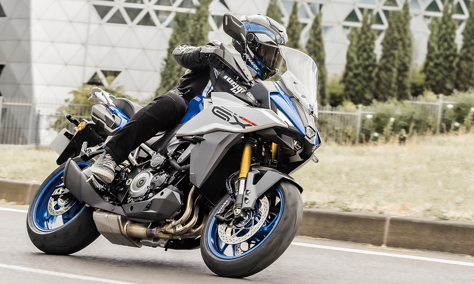 SUZUKI-SGX-S1000GX