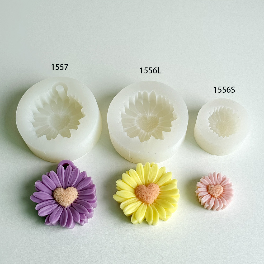 Charming Daisy - Shaped Resin Ornaments – Silicone Mold for Candle, Soap, Resin | bksiliconestudto
