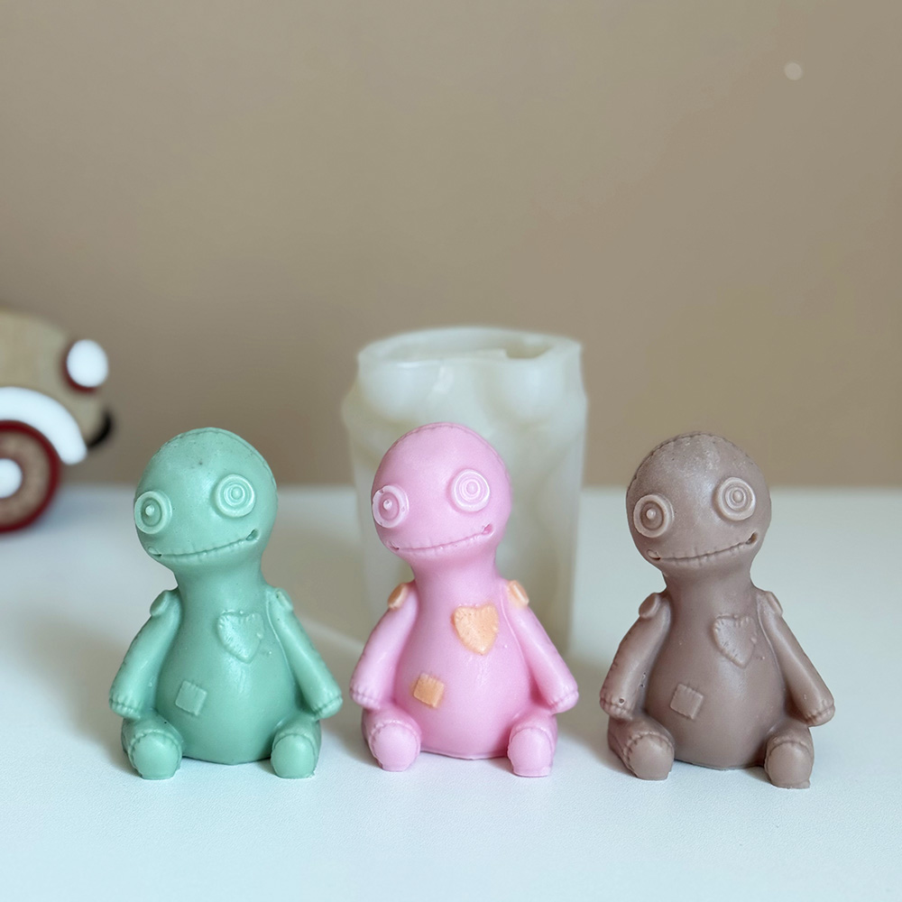 Cute Alien - Shaped Silicone Molds and Finished Resin/Soap Creations – Silicone Mold for Candle, Soap, Resin | bksiliconestudto