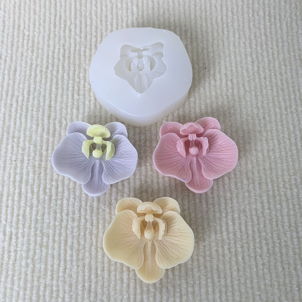 Butterfly Silicone Mold and Resin Crafts – Silicone Mold for Candle, Soap, Resin | bksiliconestudto