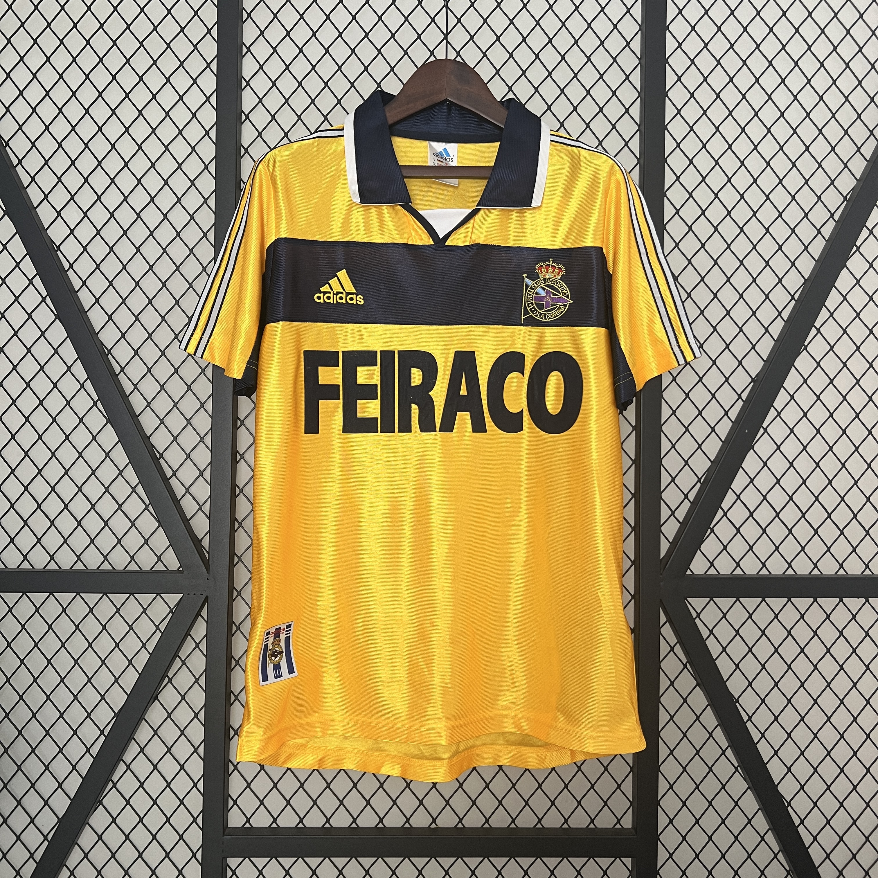 Retro Deportivo La Coruna 1999/2000 Away