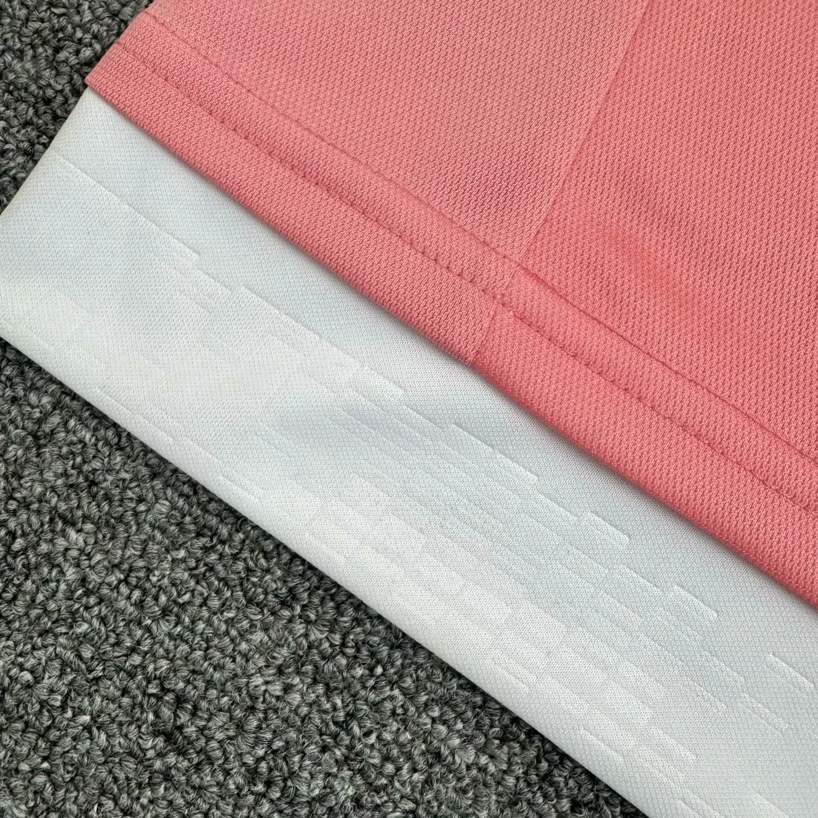 Kids Retro Juventus 15/16 Away Kit 16-28