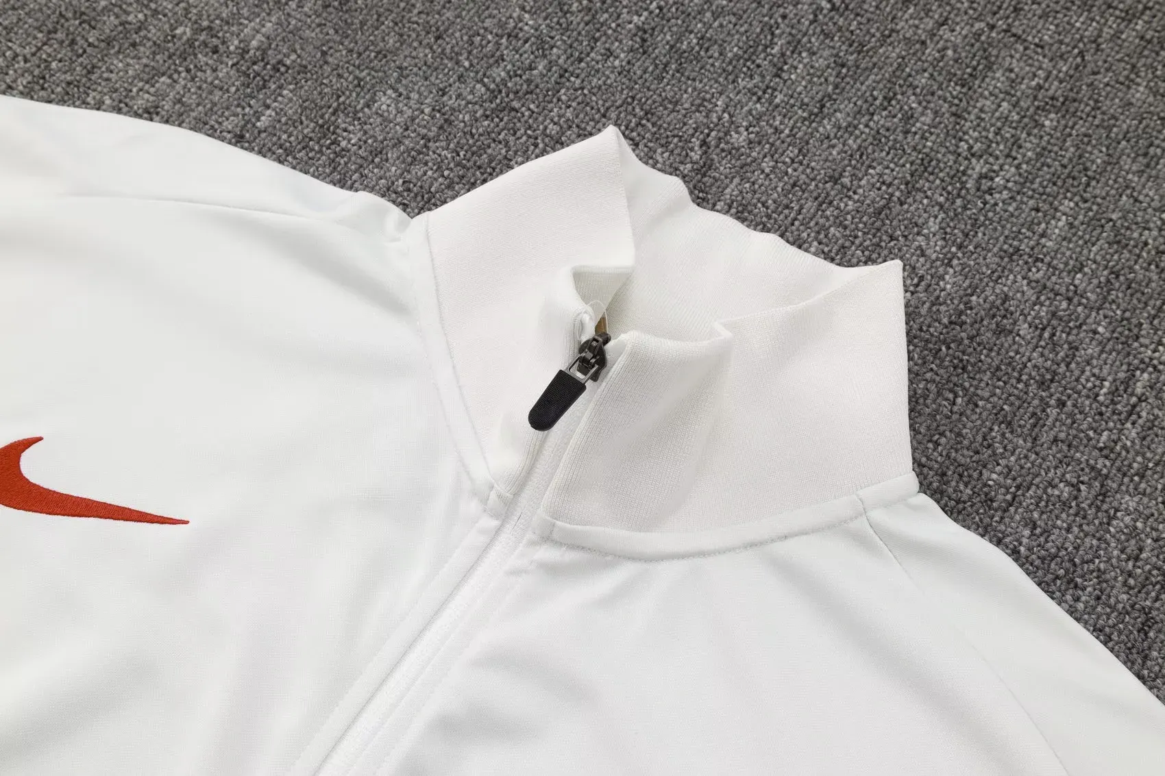 LVP 2526 full zipper Training Suit  grayish white