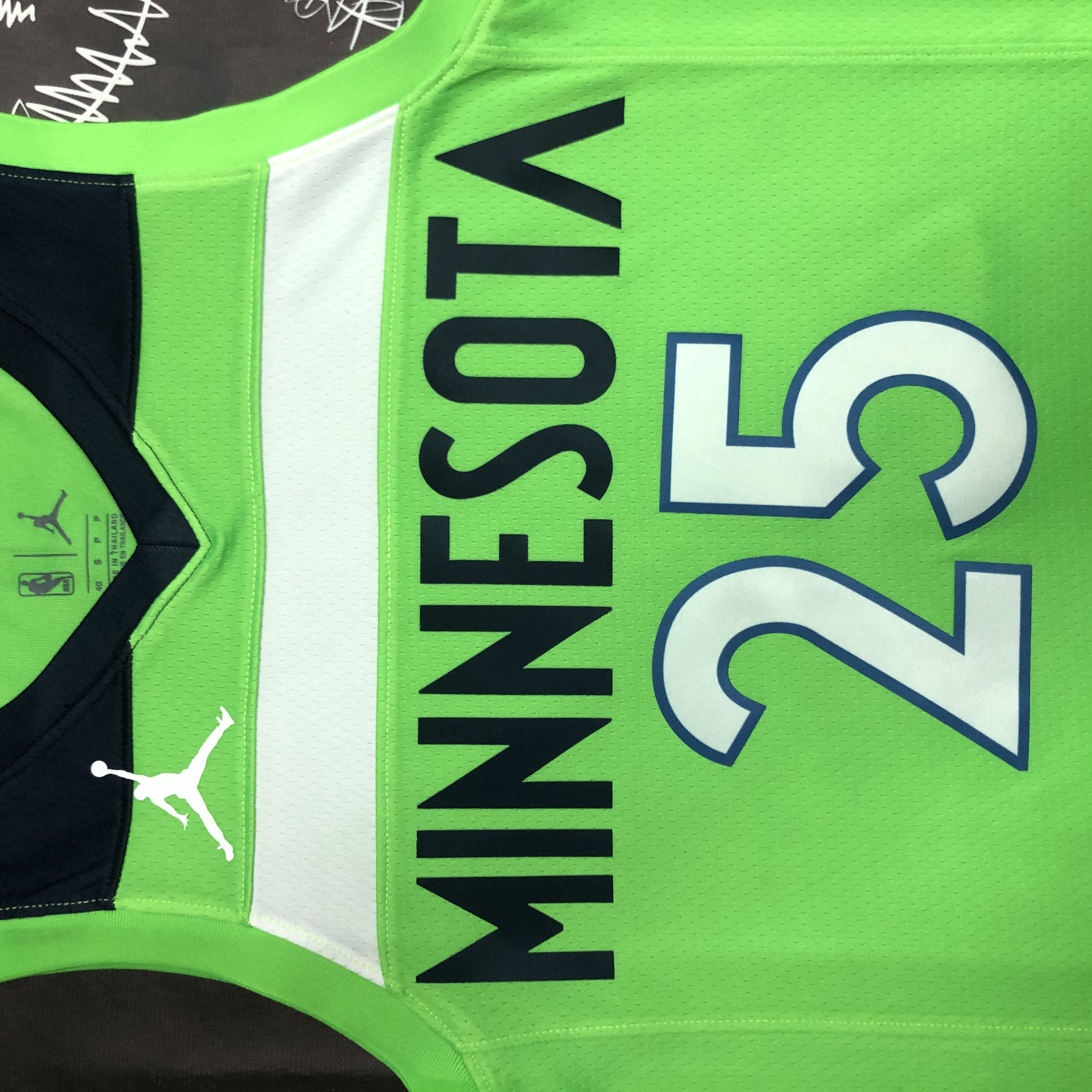 MINNESOTA TIMBERWOLVES GREEN  NO.25 ROSE