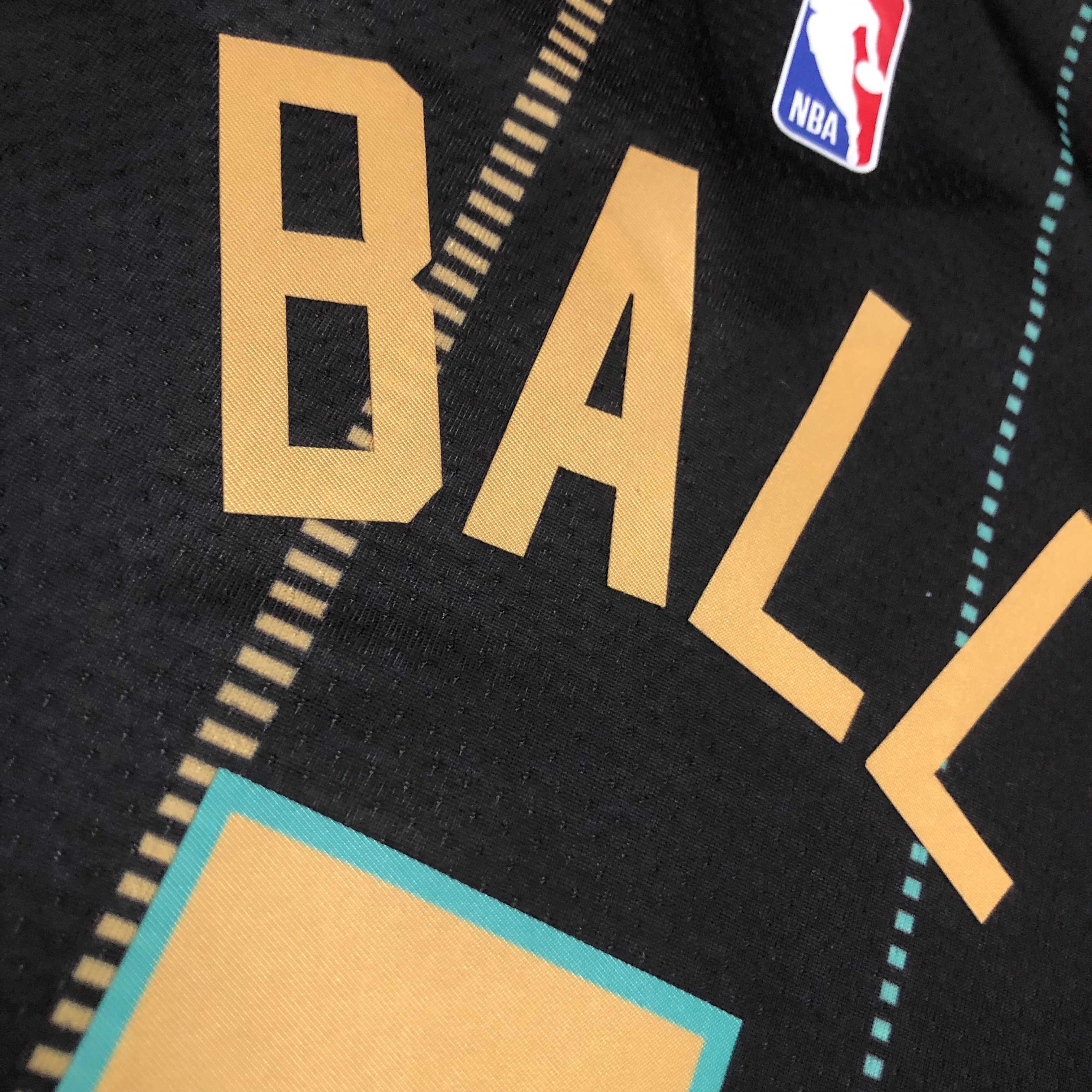 23 Season Hornets City Edition No.1 Ball