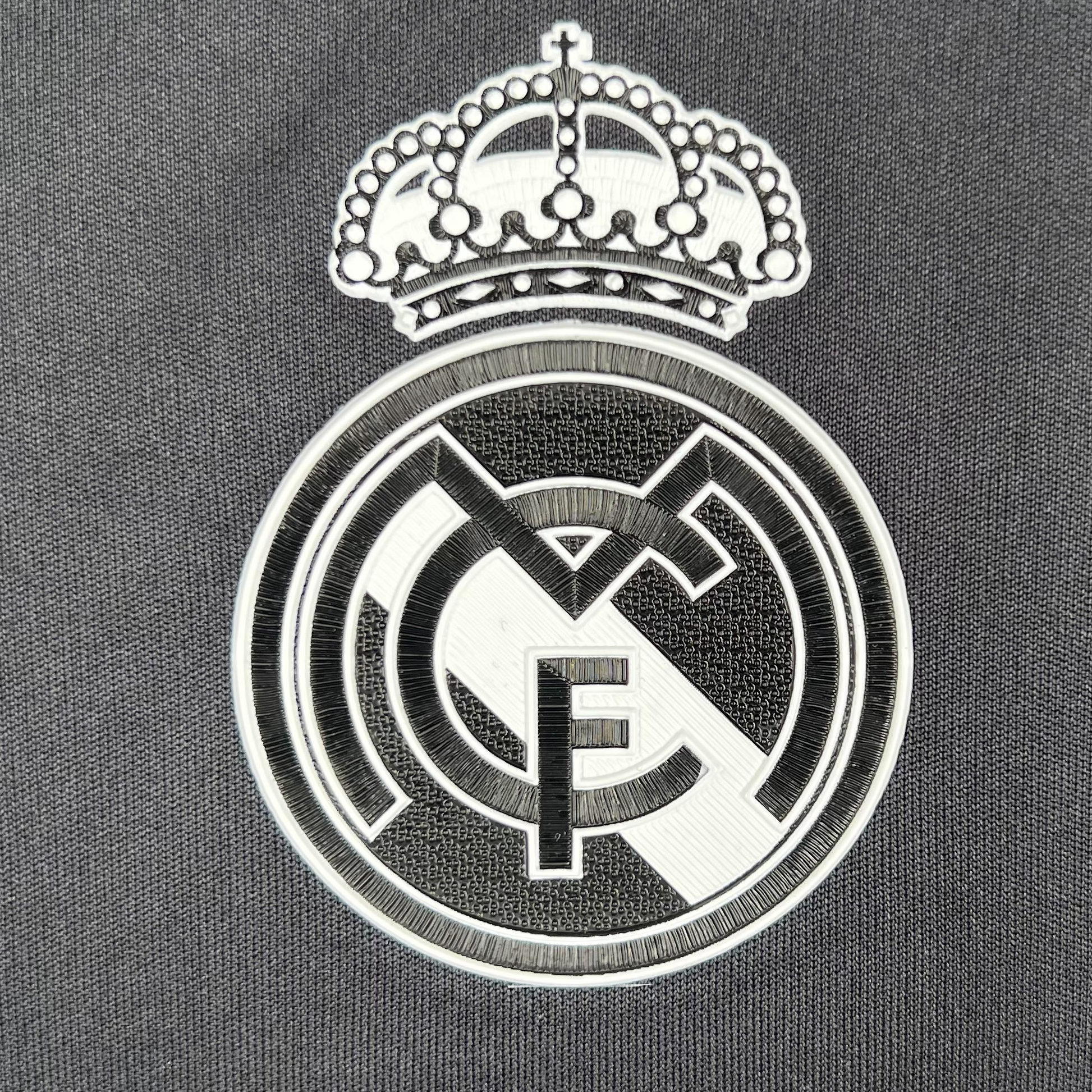 Retro  Real Mαdrid 2016/17 Third Long Sleeves