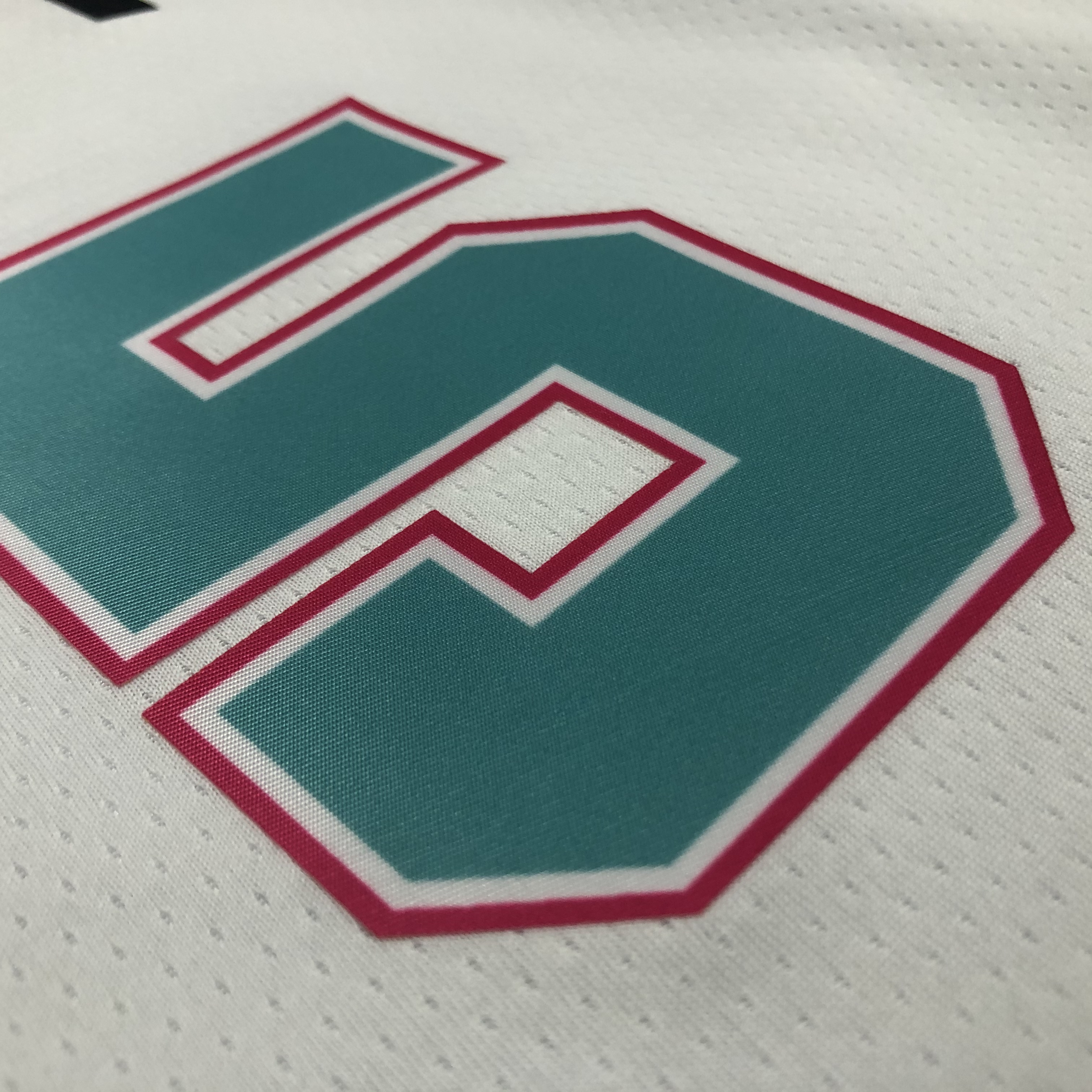 22 Season SAN ANTONIO SPURS City Edition  #5