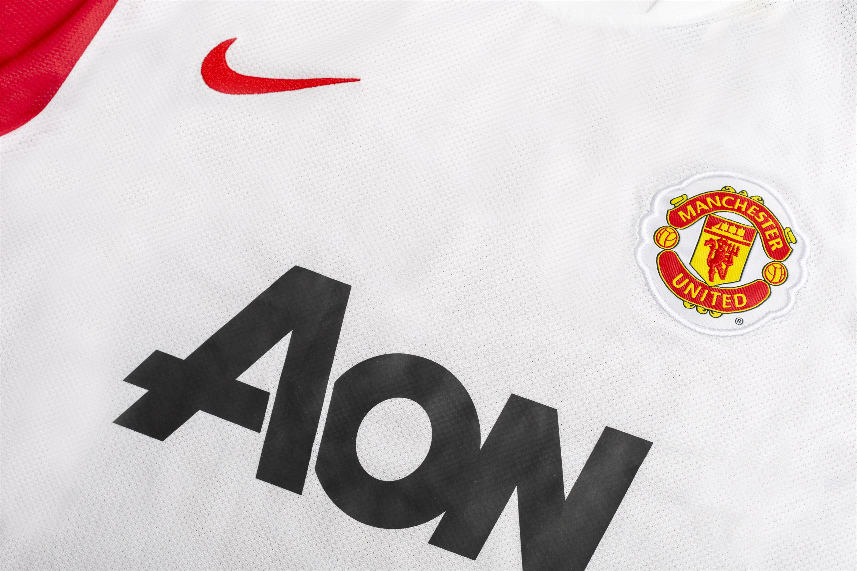 Retro Manchester United 2010/11 Away