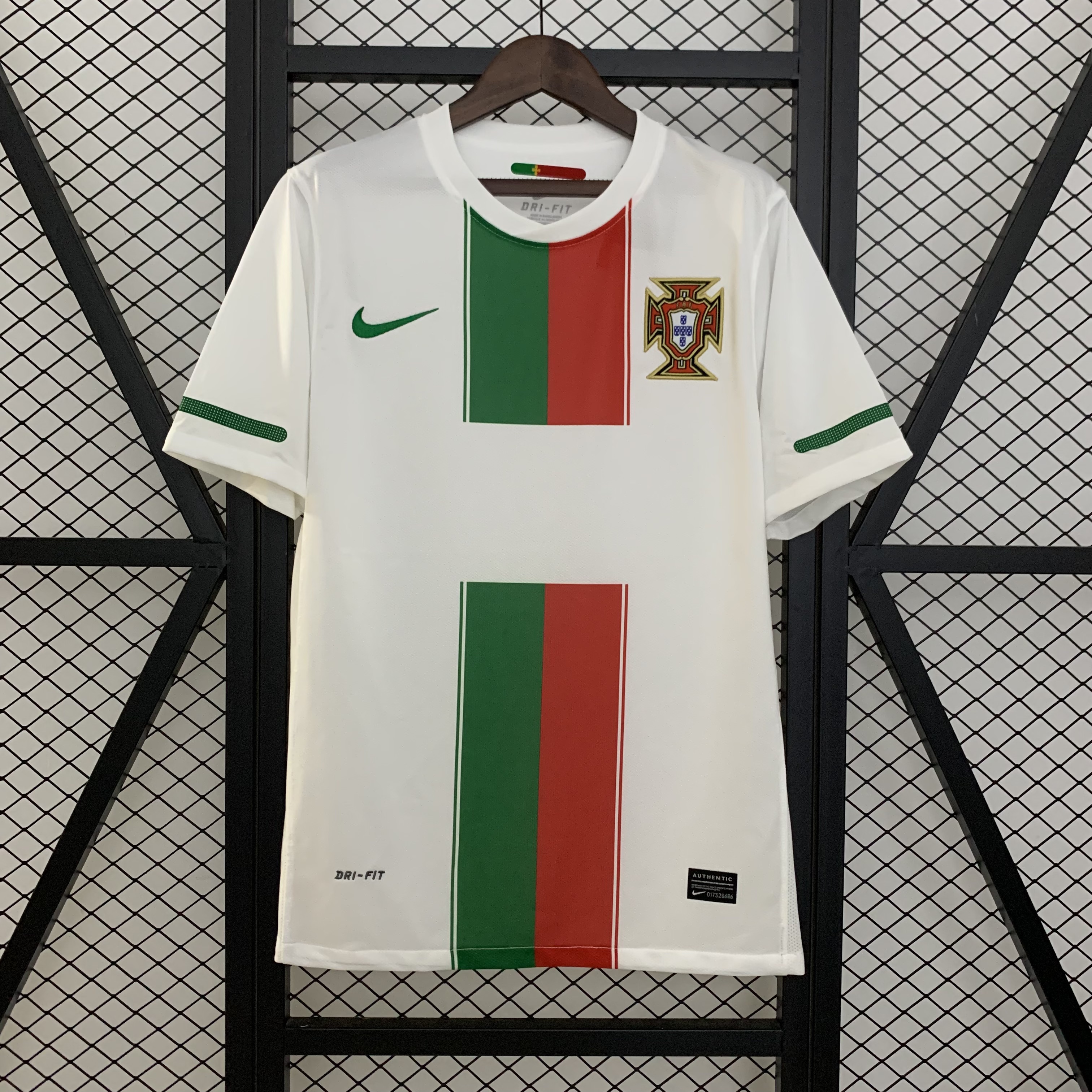 Retro 2010 Portugal Away S-XXL