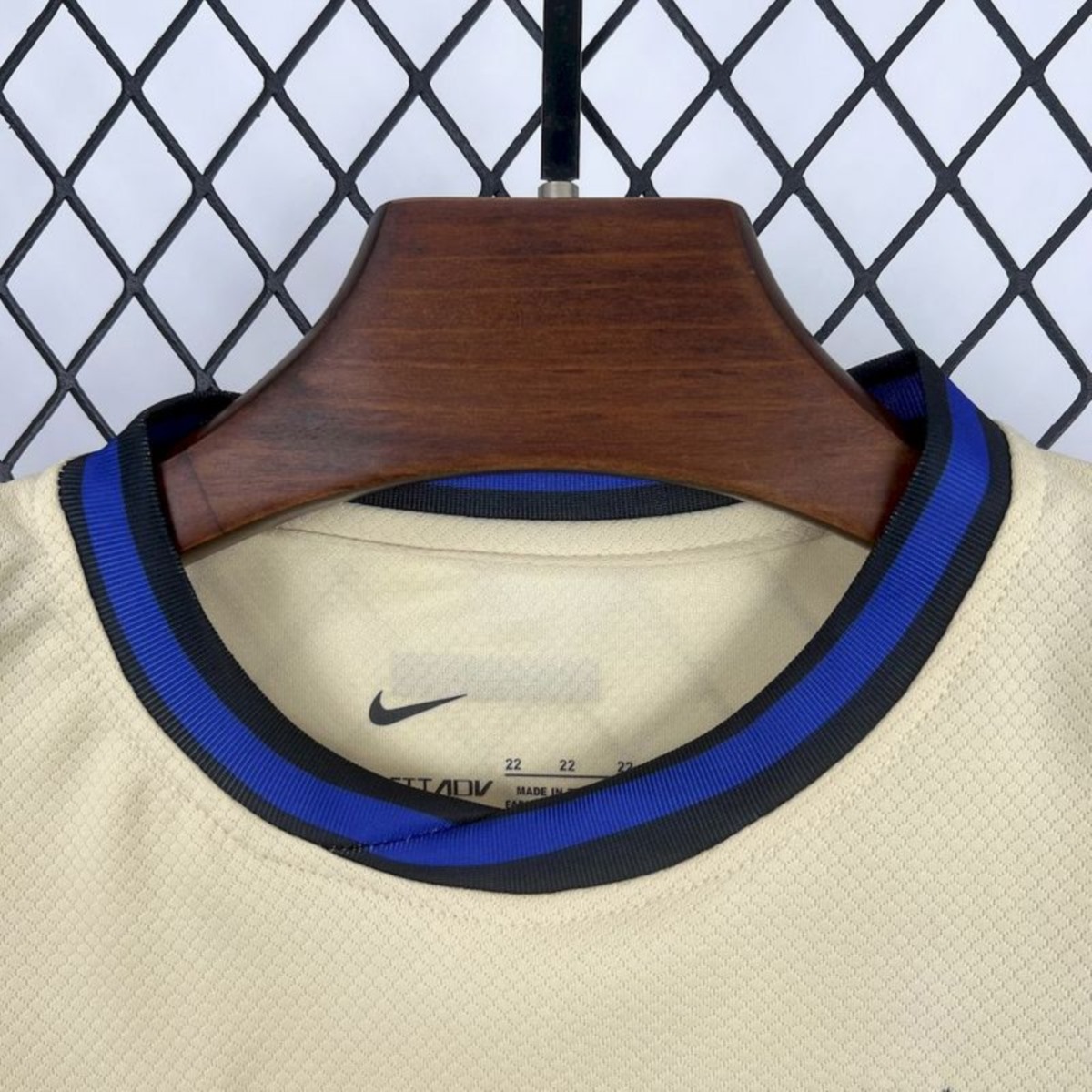 Kids Barcelona 25/26 Away Kit 16-28