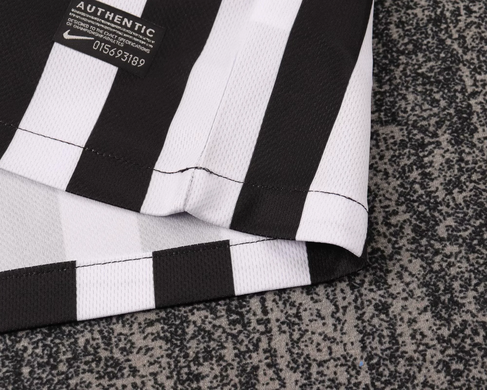 Kids Retro Kit Santos 2012/13 Away