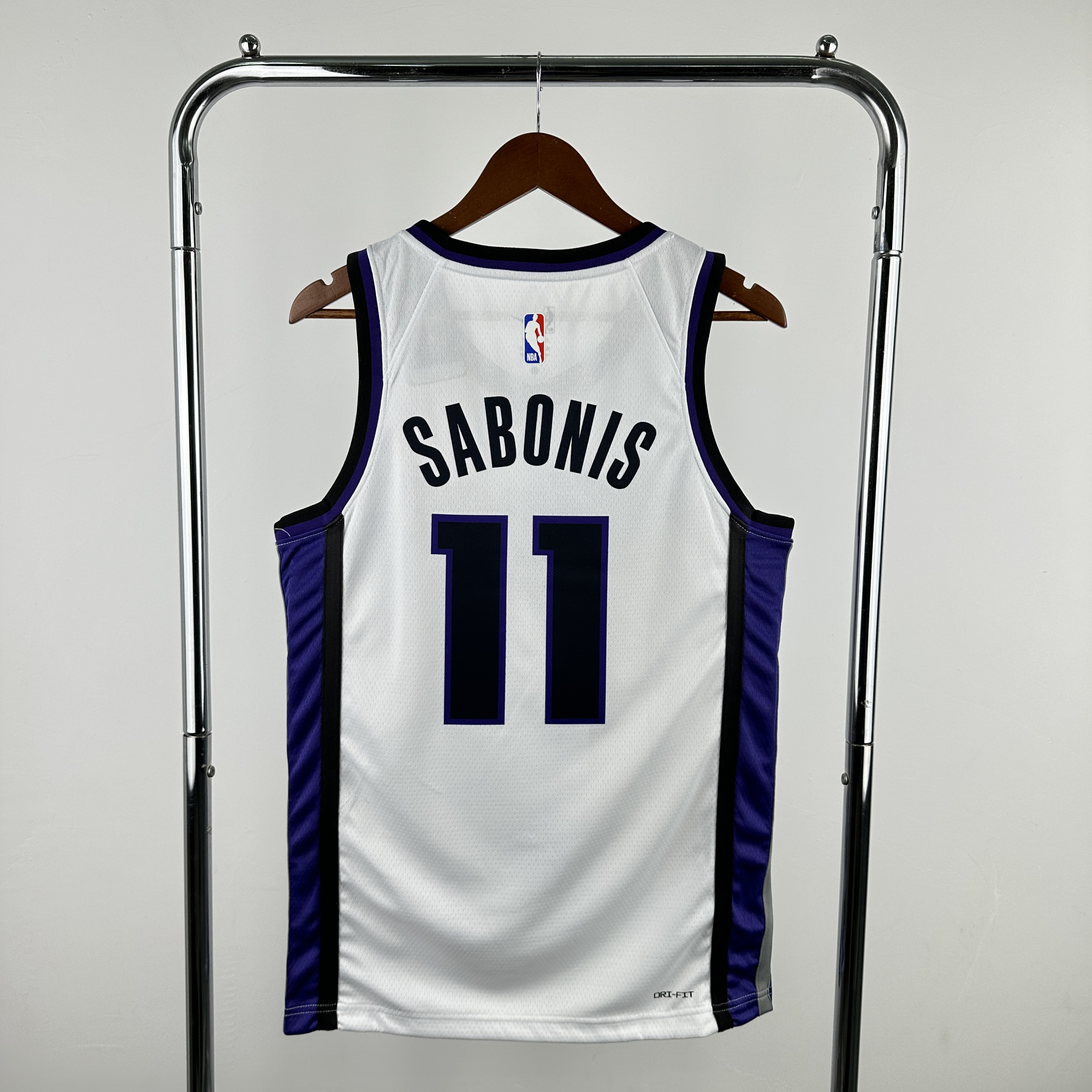 24 SEASON SACRAMENTO KINGS Home  #11 SABONIS