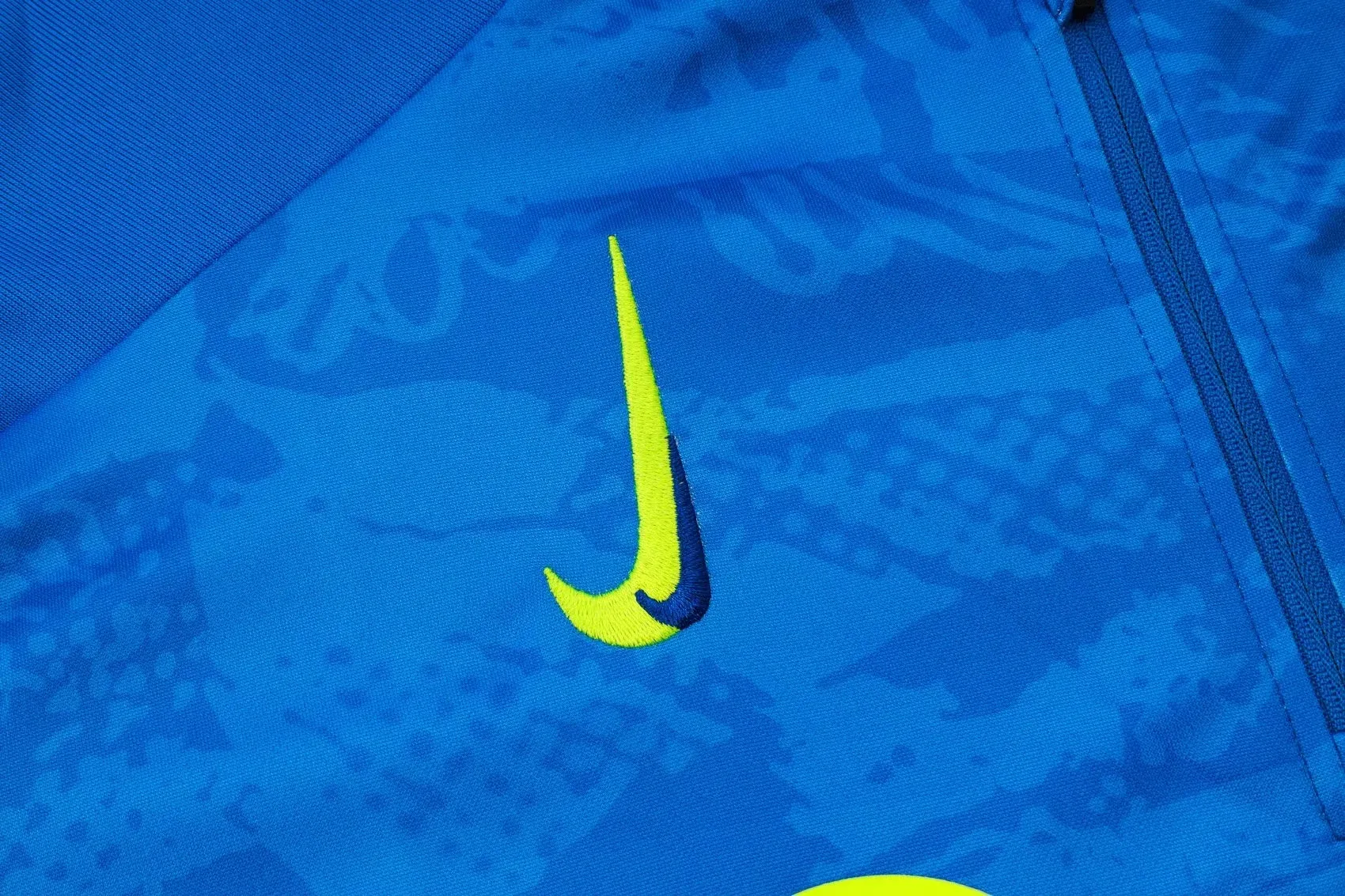 Barcelona Tracksuit S-XXL