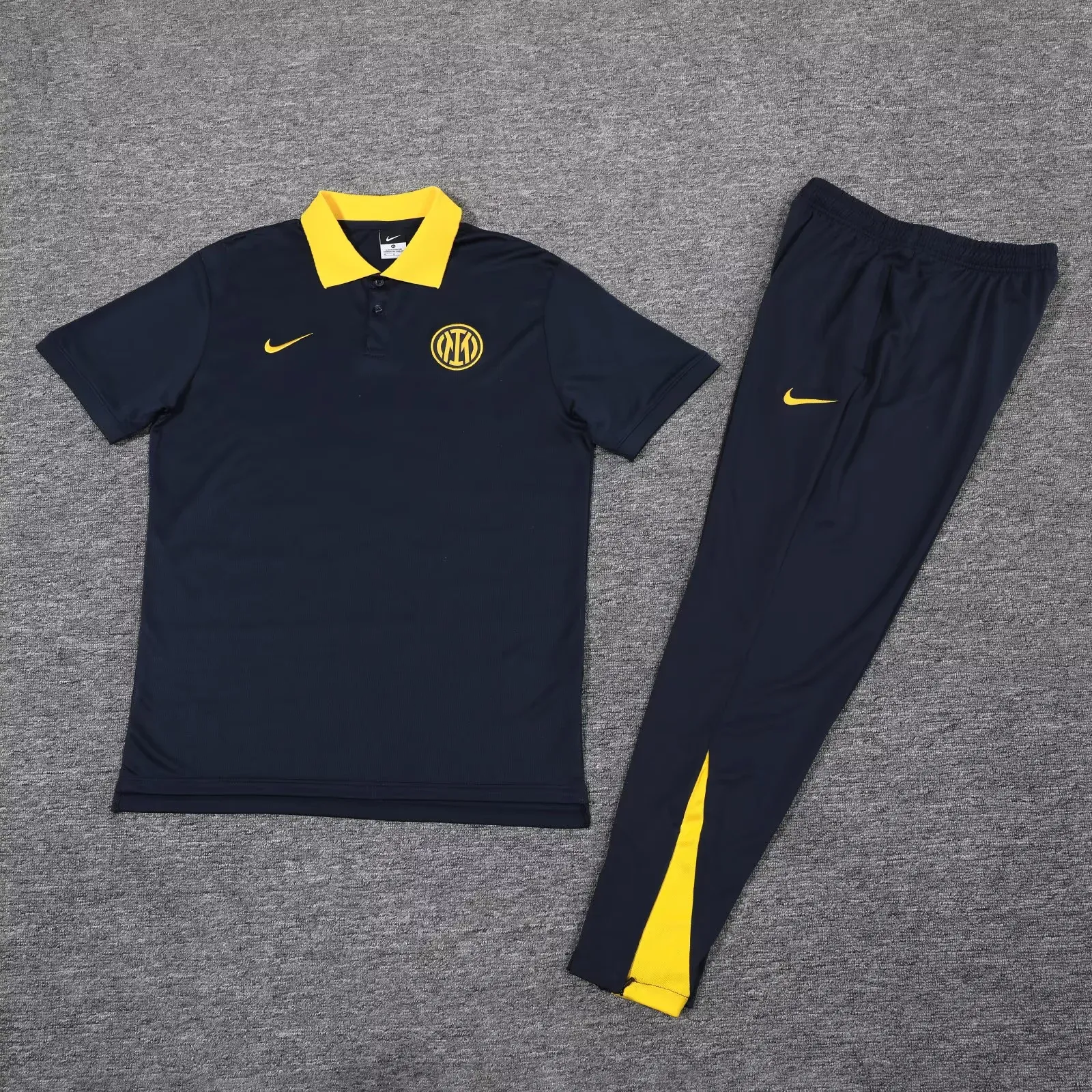 Inter Milano Short Sleeves Long Pants Training Suit