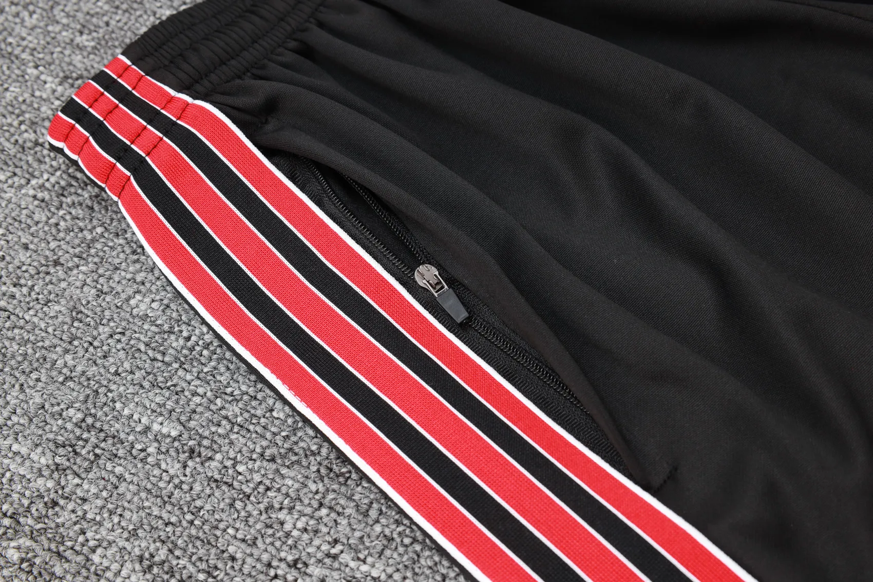 Adult/ Kids Manchester united 24/25 half zipper Training B2506