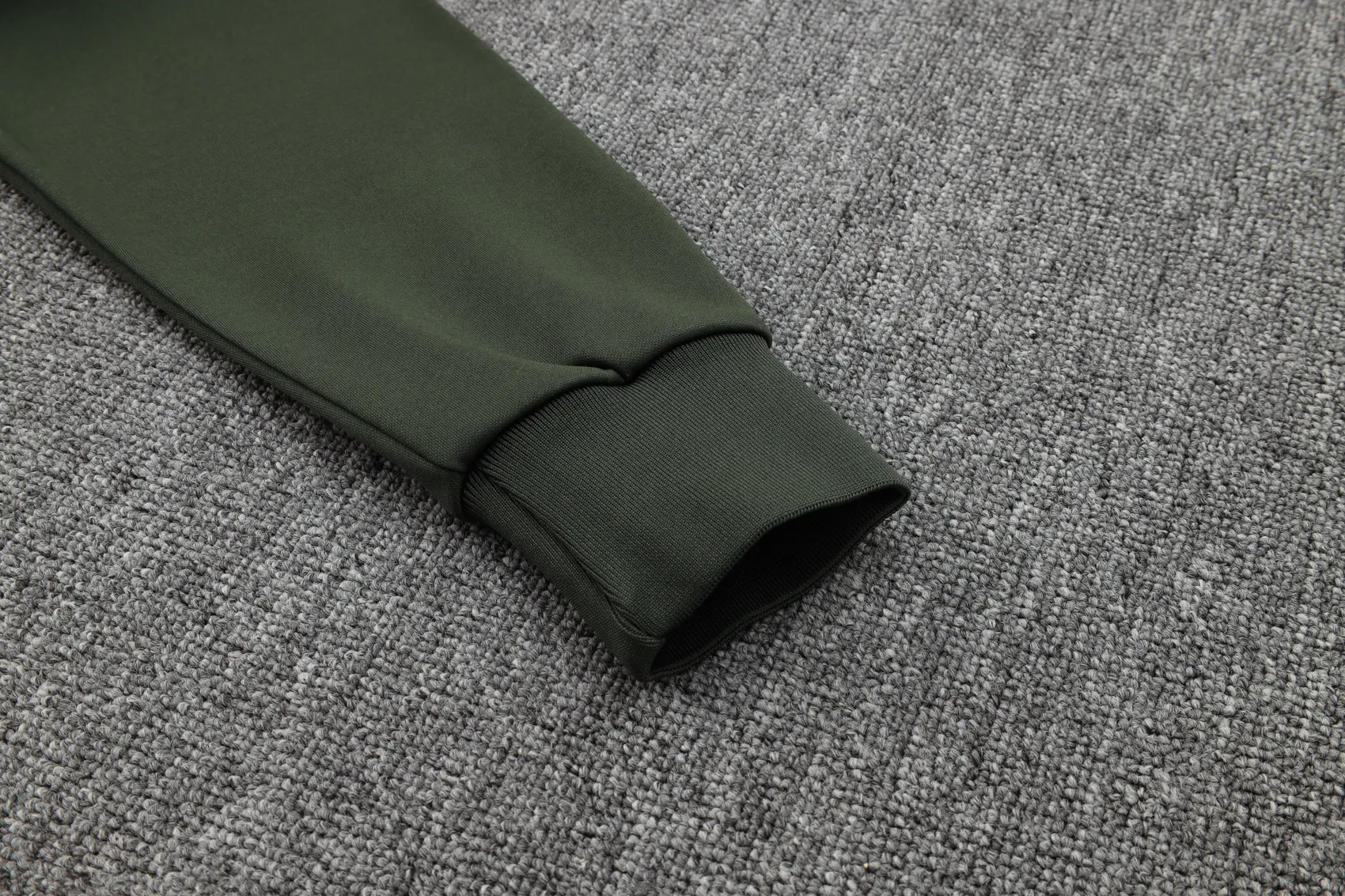 2023 Barcelona Training Suit with Half-zip Size: S-XXL