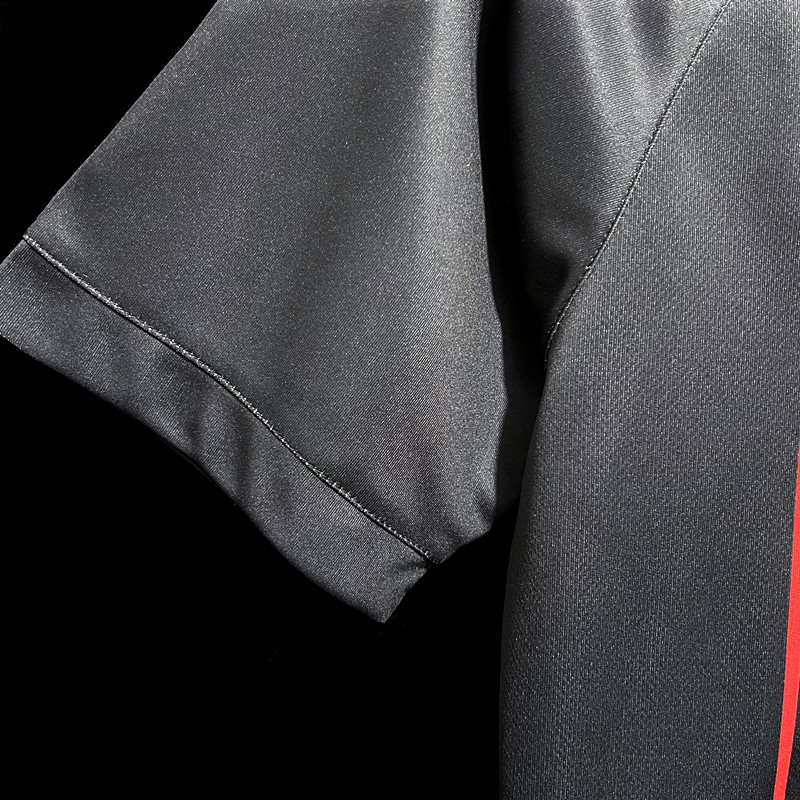 Retro  2016/17 Athletico Paranaense Memorial Edition Black