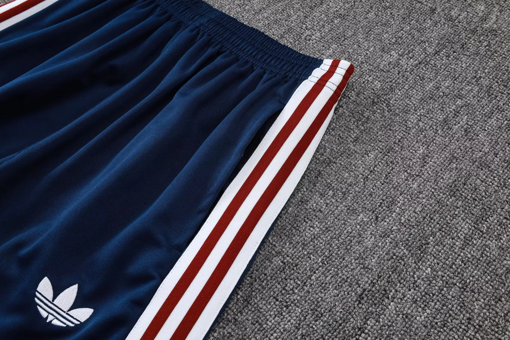 Adult/ Kids 2526 Arsenal half zipper Training Suit B2539#