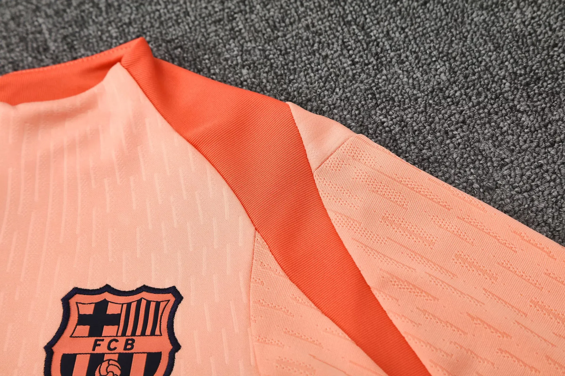 2425 Barcelona half zipper Training suit