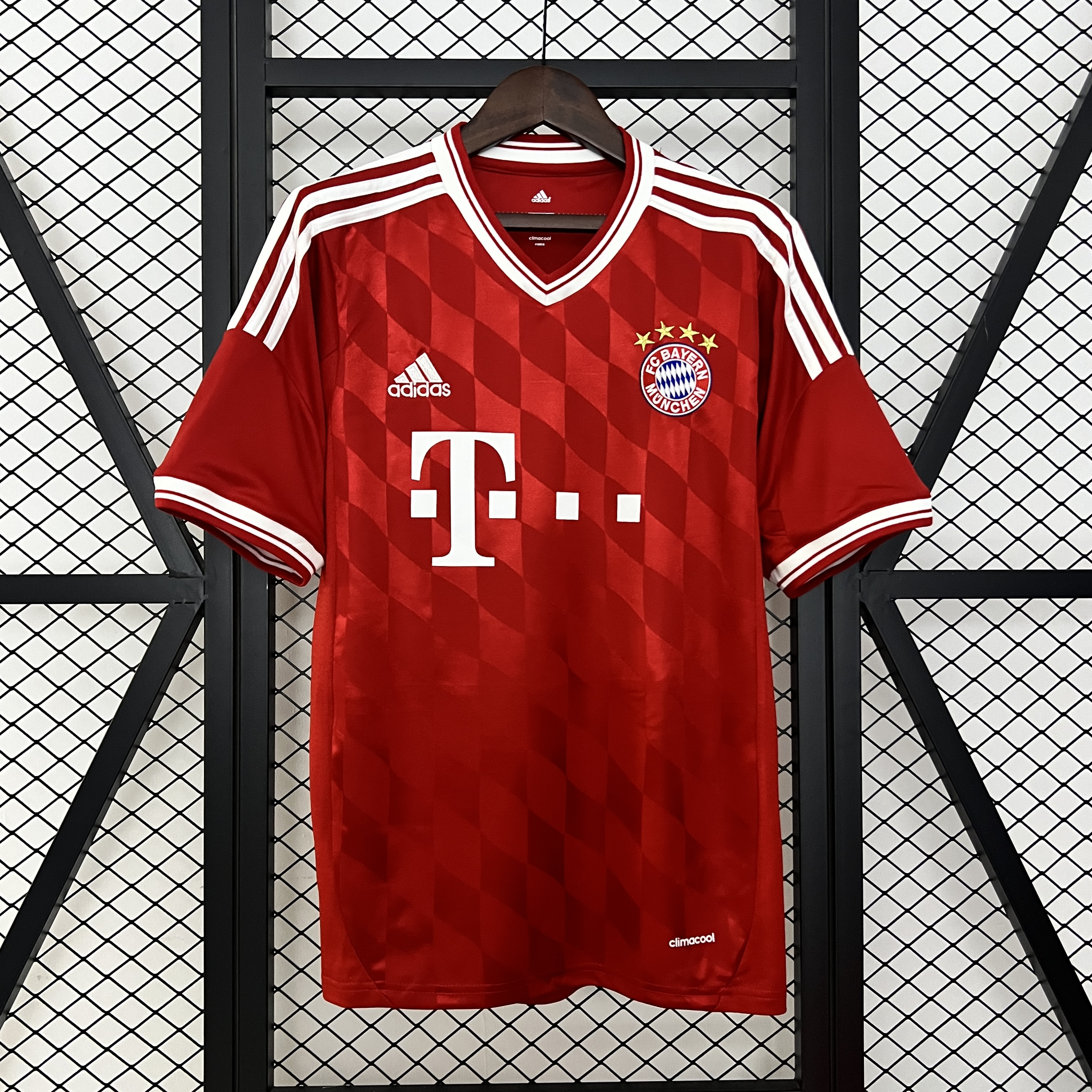 Retro Bayern Munich 13/14 home S-XXL