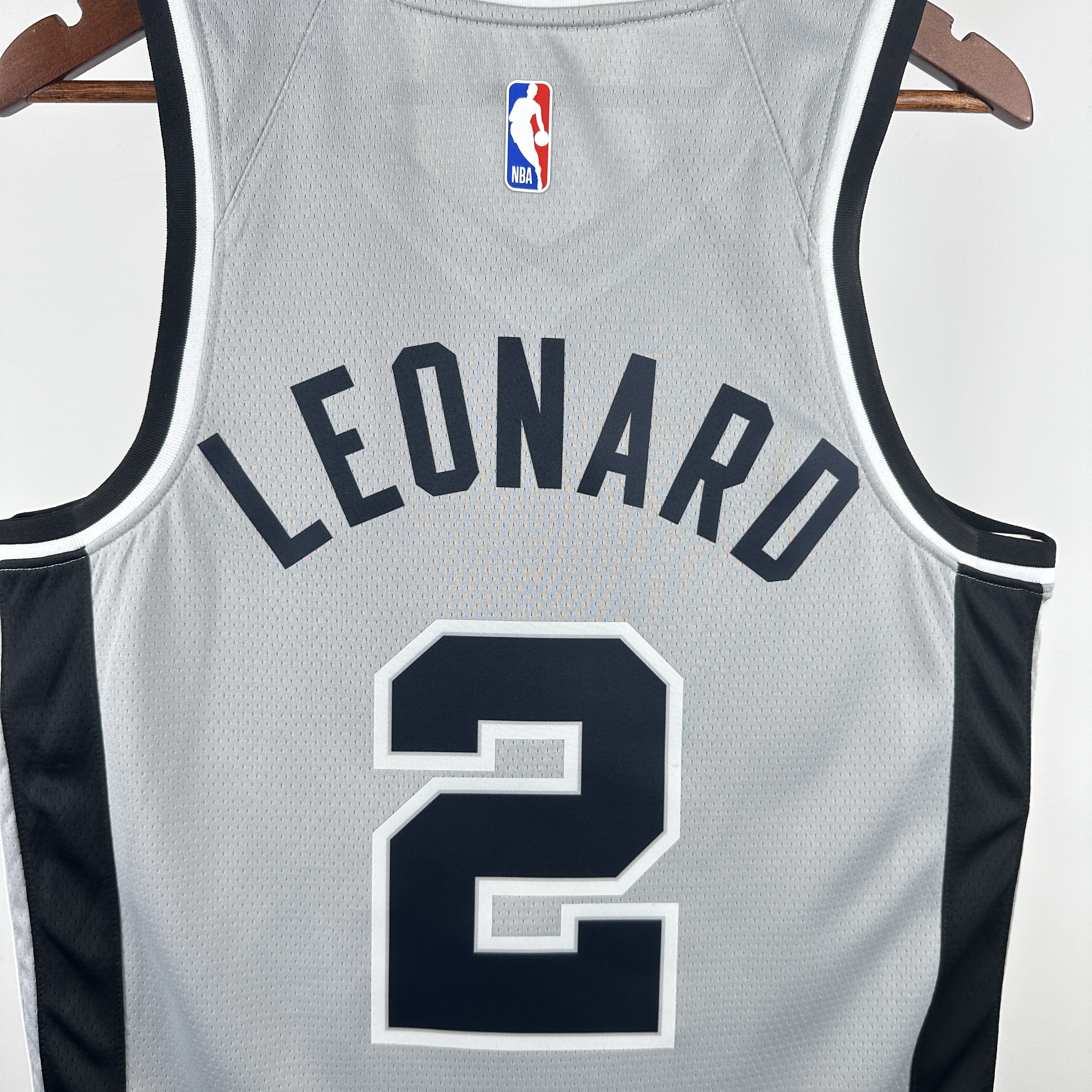 21 SEASON SAN ANTONIO SPURS FLYER EDITION  #2 LEONARD