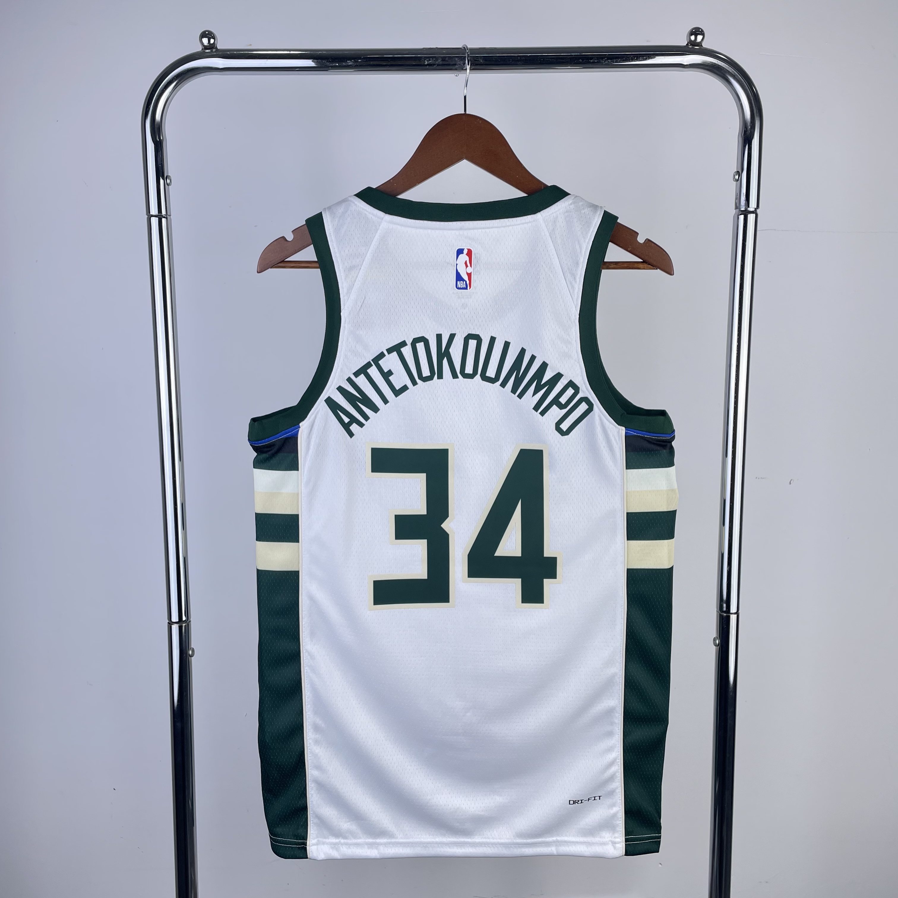 23 Season Milwaukee Bucks Home Version  No.34