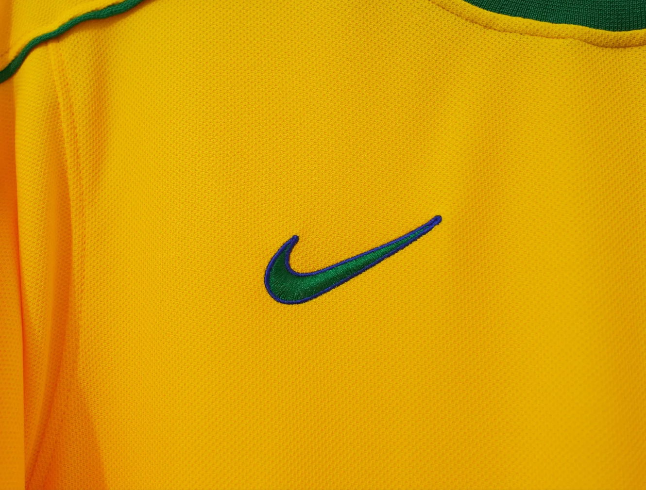 Retro Brazil 1998 Home Kit S-4XL