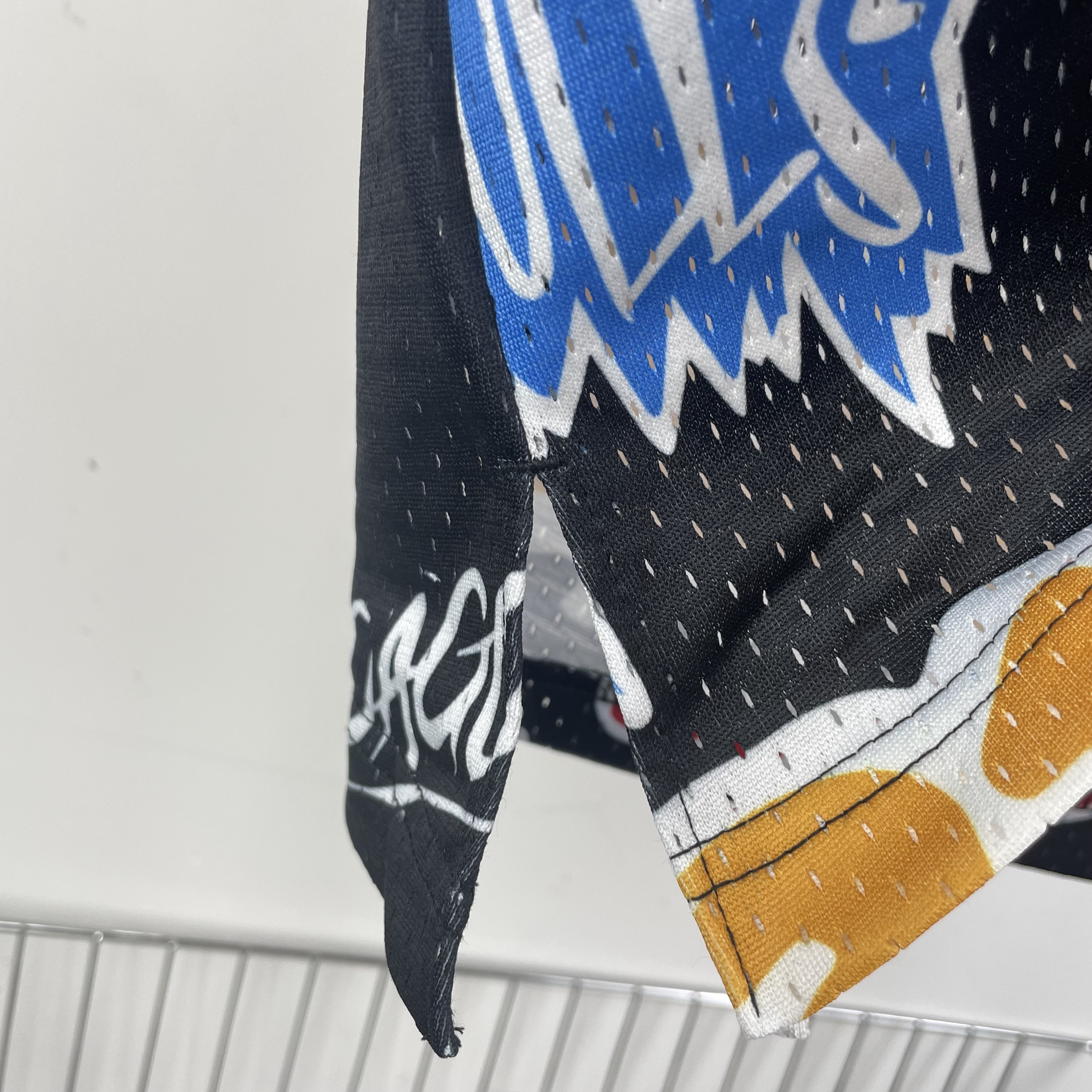 MN Heat Pressed Vintage : SW Bulls 97/98 Graffiti No.23 Jordan