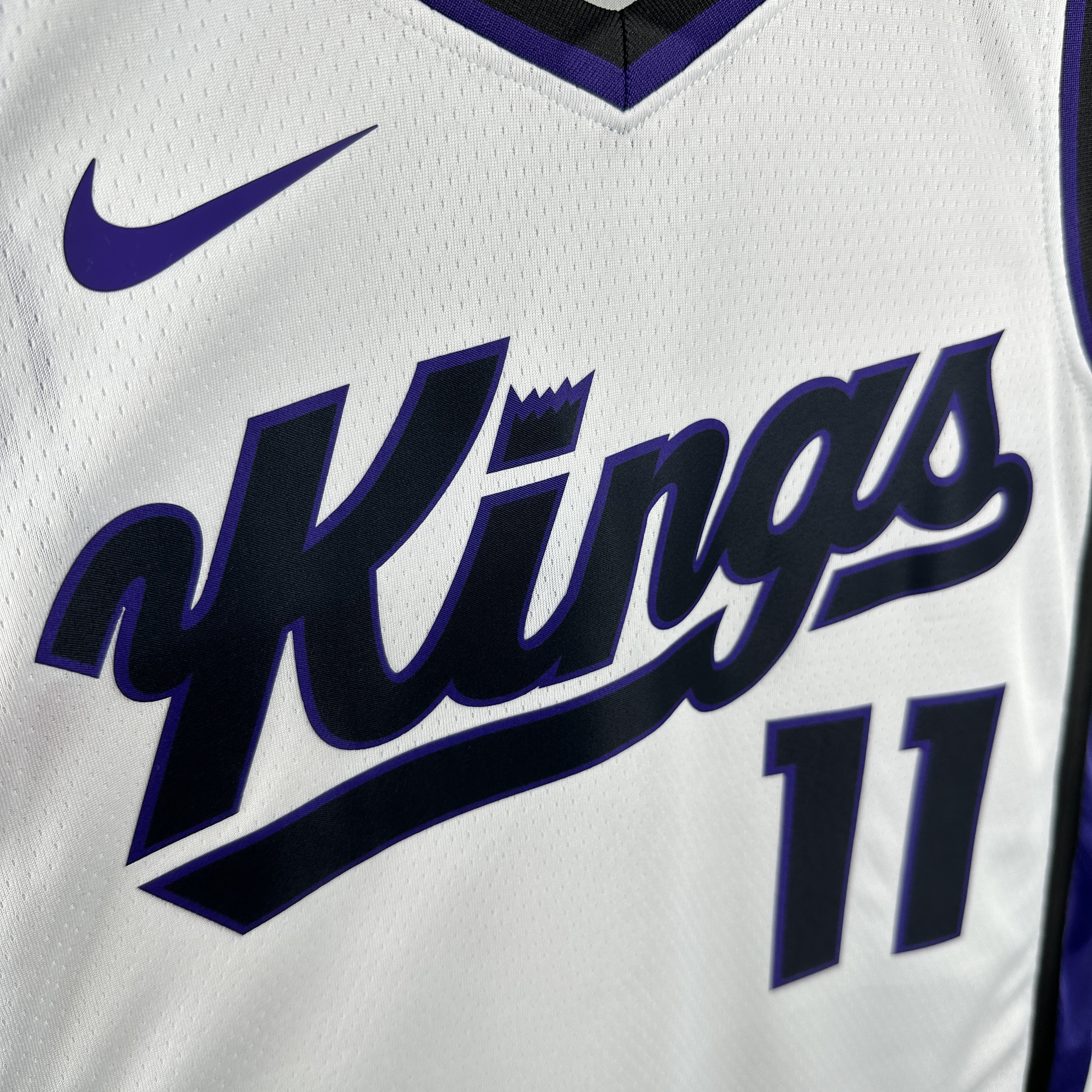 24 SEASON SACRAMENTO KINGS Home  #11 SABONIS