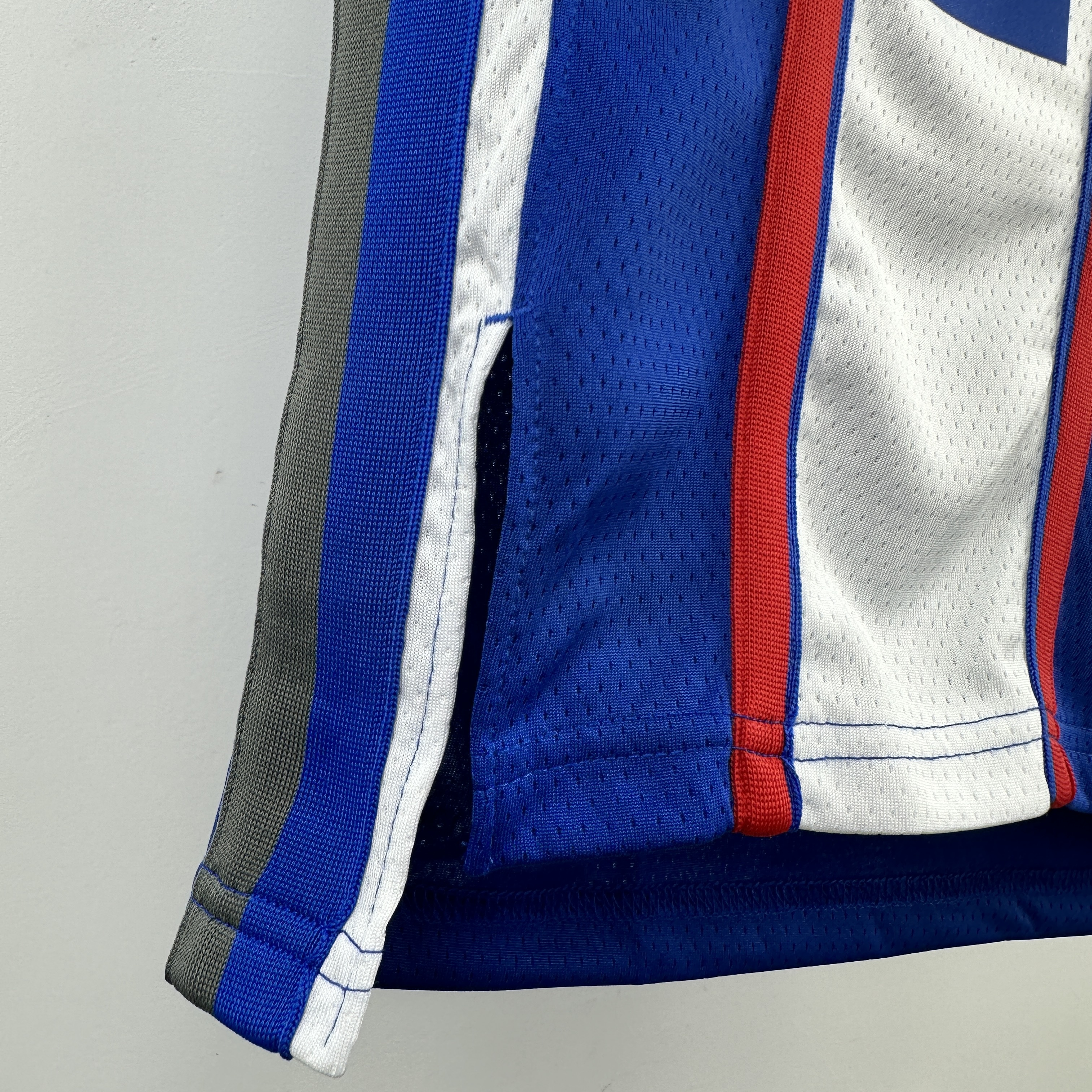 24 SEASON SACRAMENTO KINGS CITY  #5 FOX