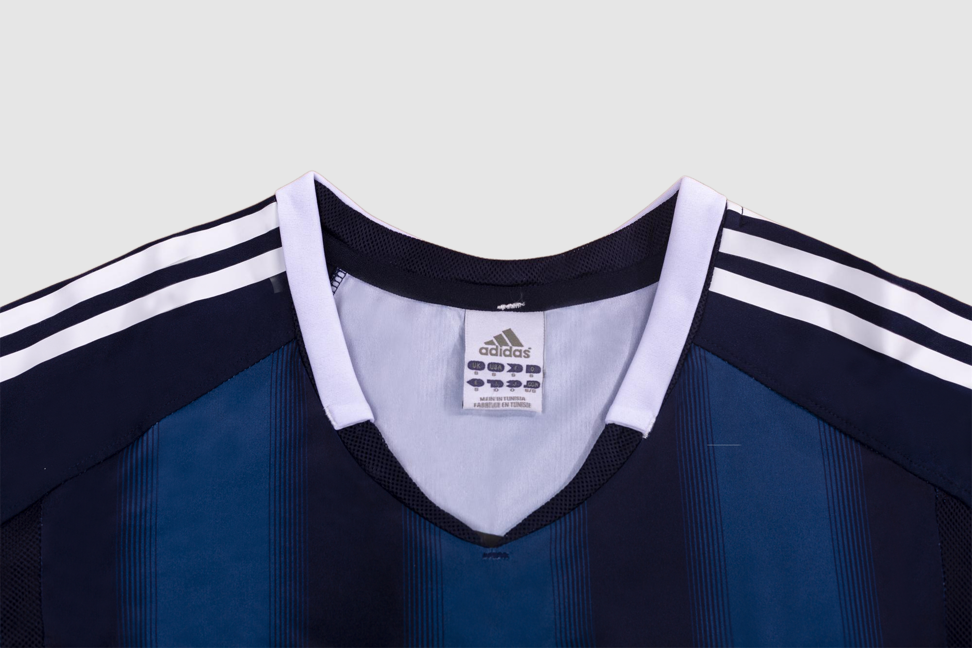 Retro Newcastle 2004/05 Away