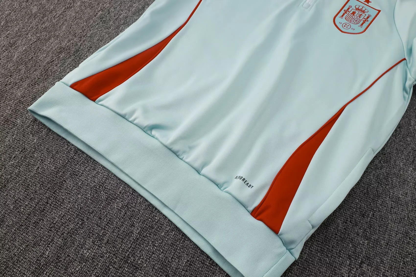 Adult/ Kid Half-zipper Hooded Spain Training Suit