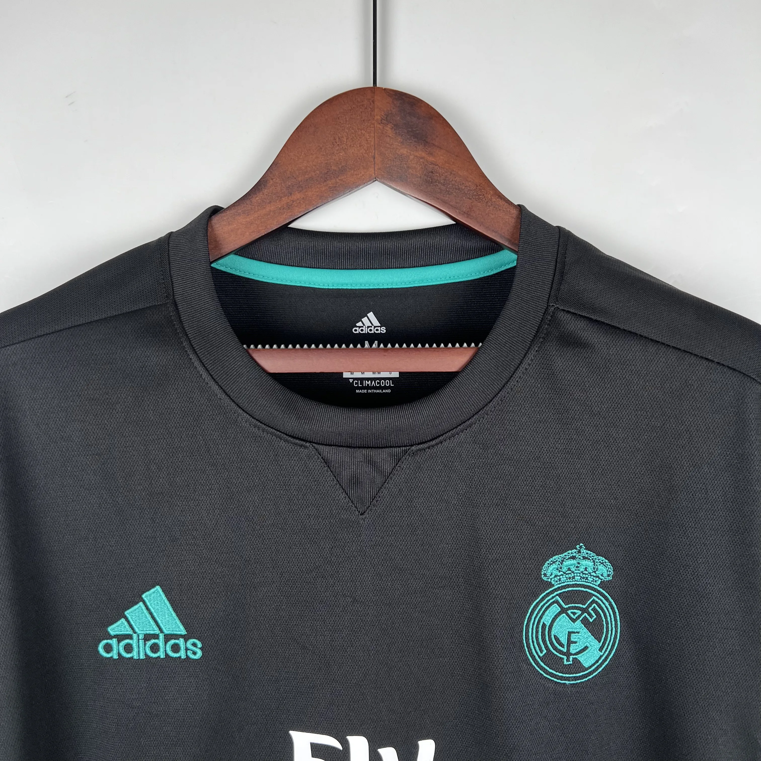 Retro  Real Mαdrid 17/18 Away Black