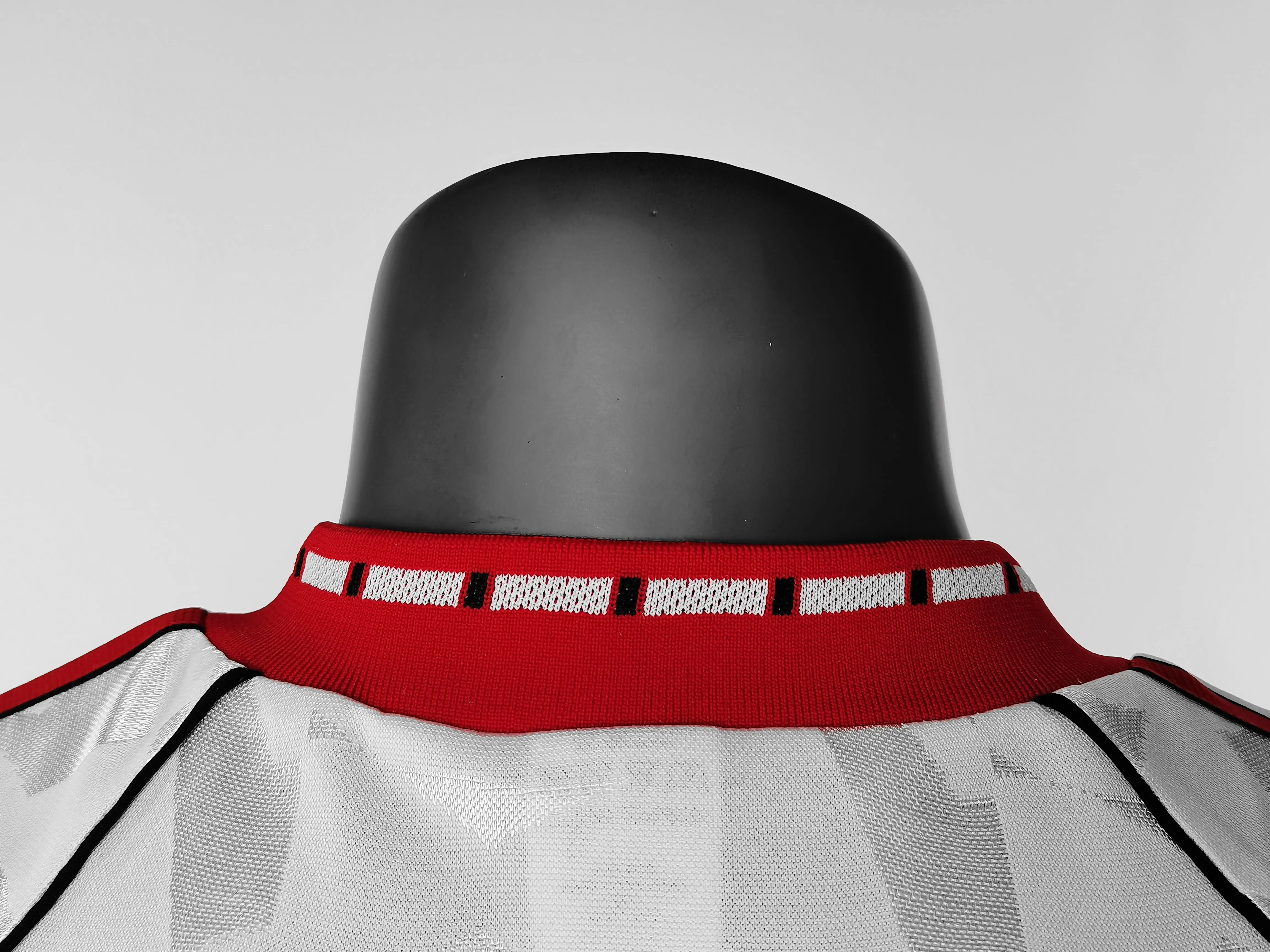 Retro Manchester United 1991 Away