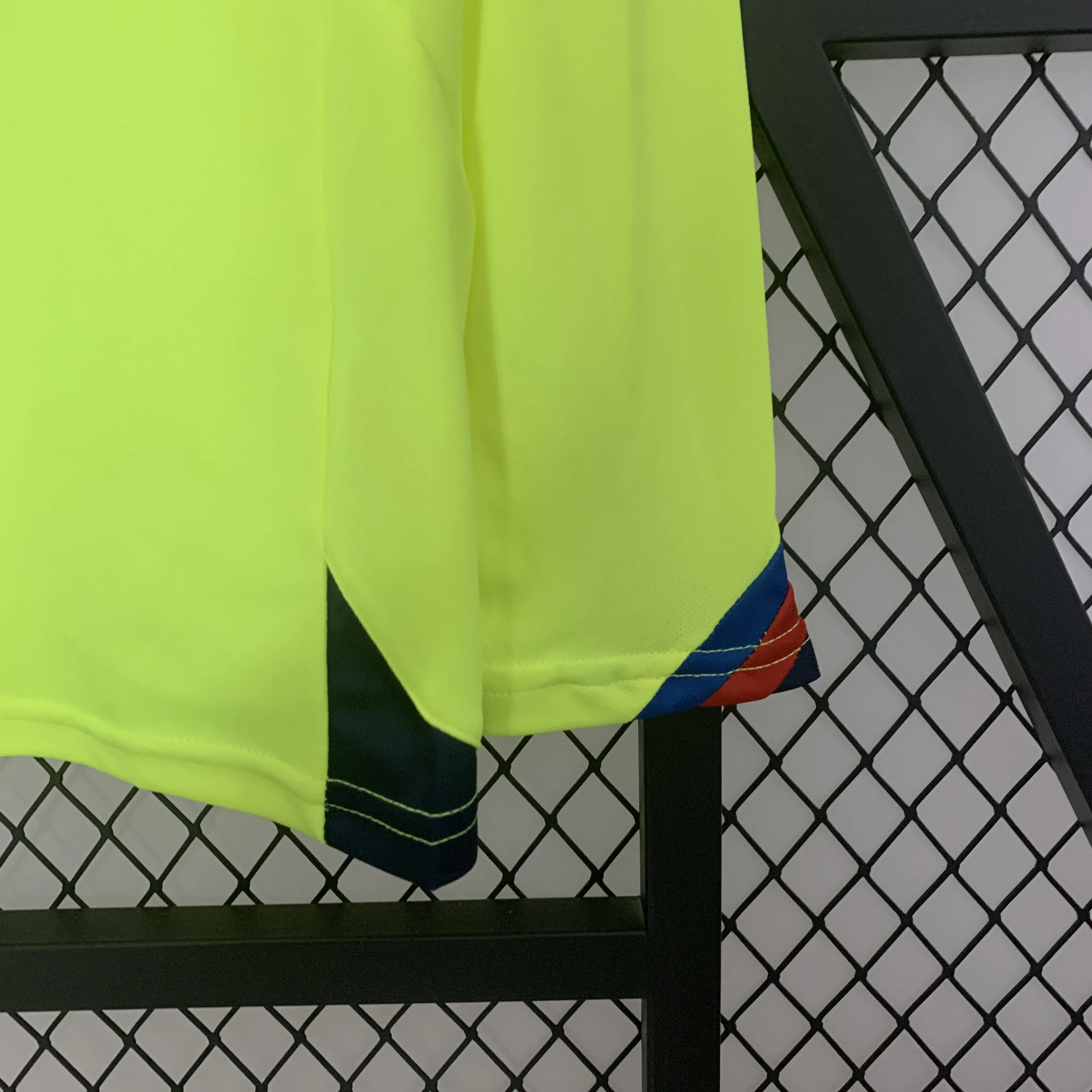 Retro 2005/06 Barcelona Away Long Sleeves S-XXL