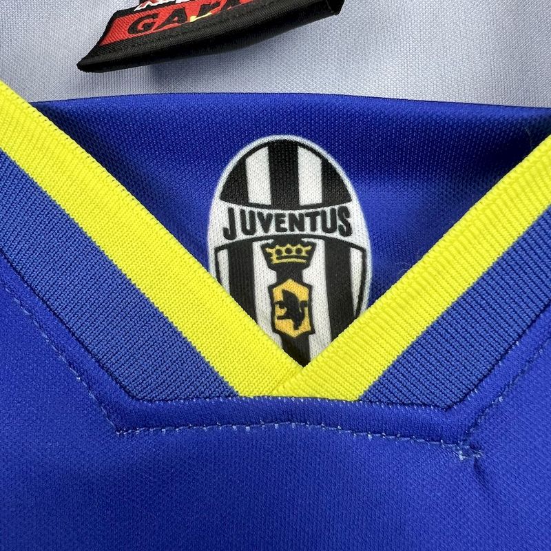 Retro Juventus 1996/97 Away Long Sleeves S-XXL