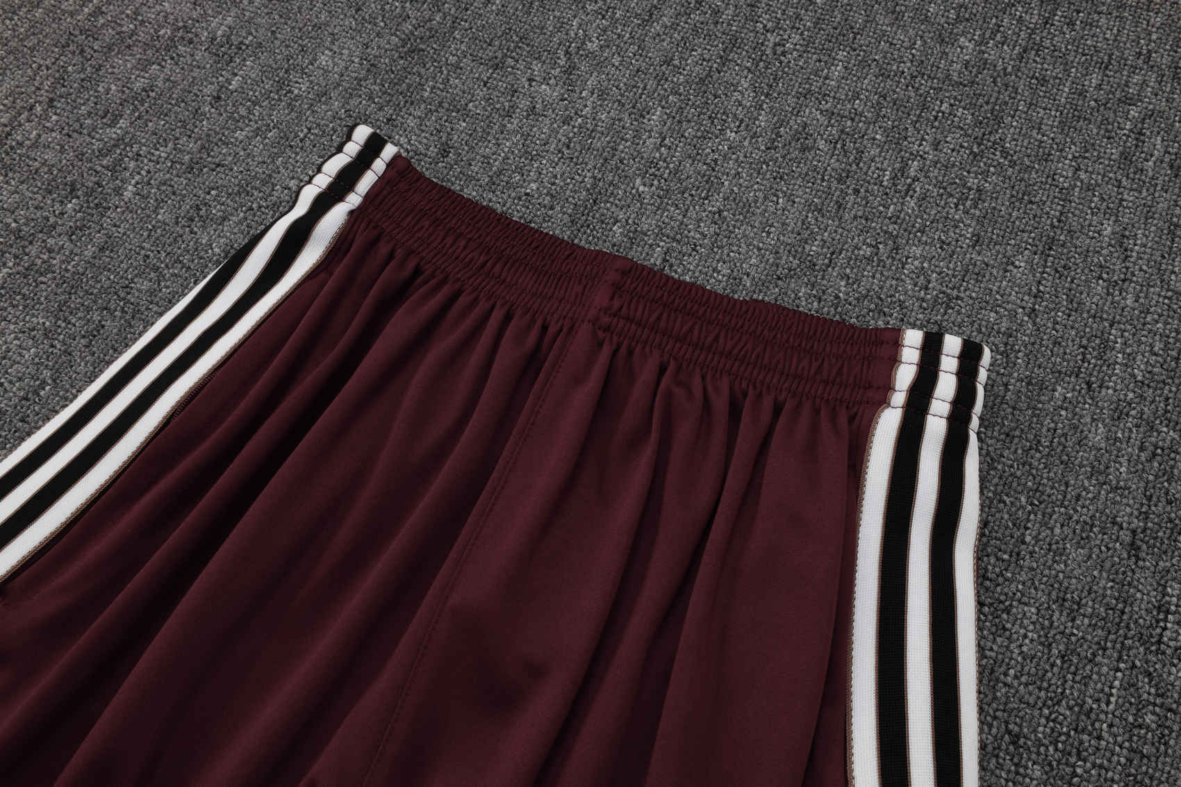 Ajax 25/26 Training Suit D2528