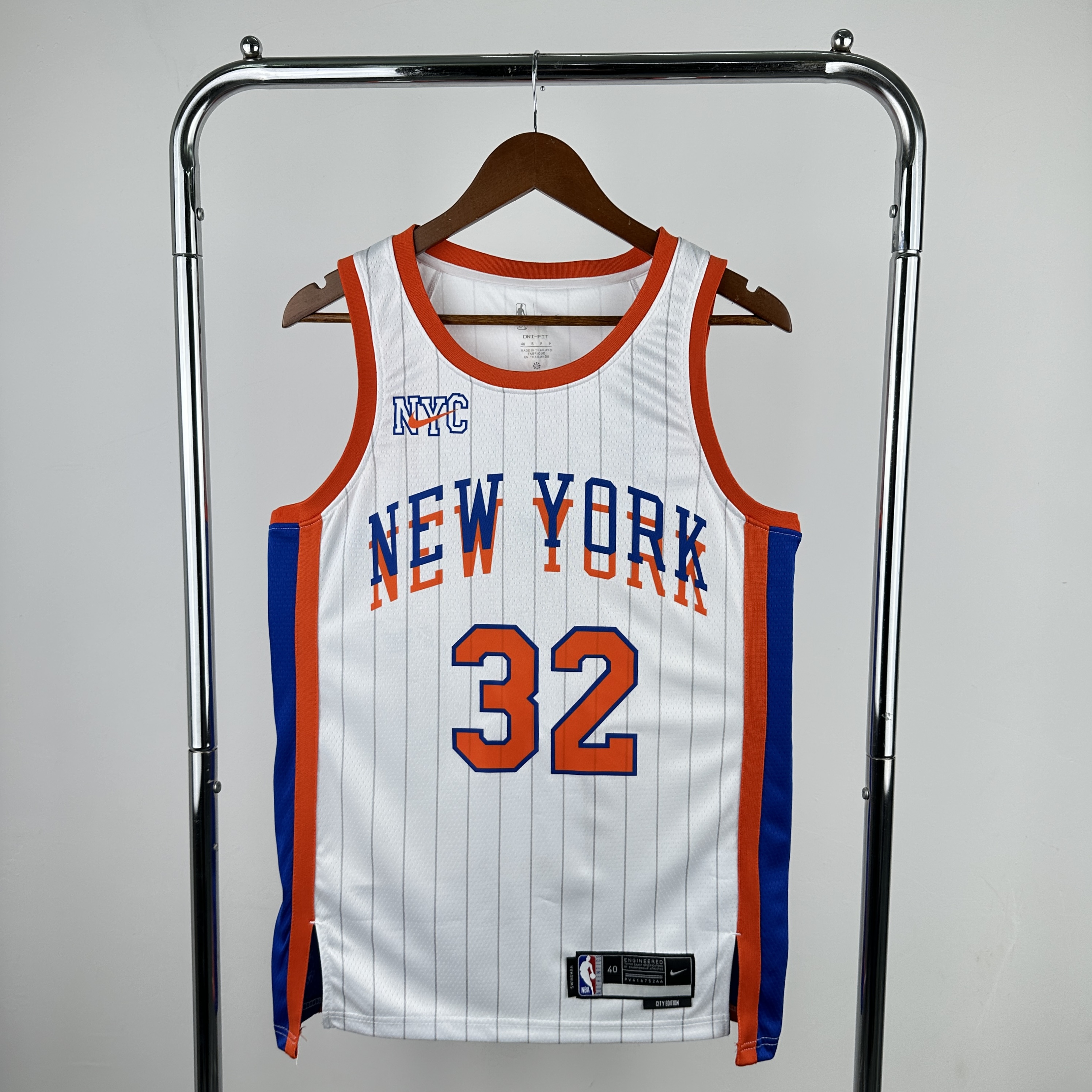 25 season New York Knicks City Edition  No.32