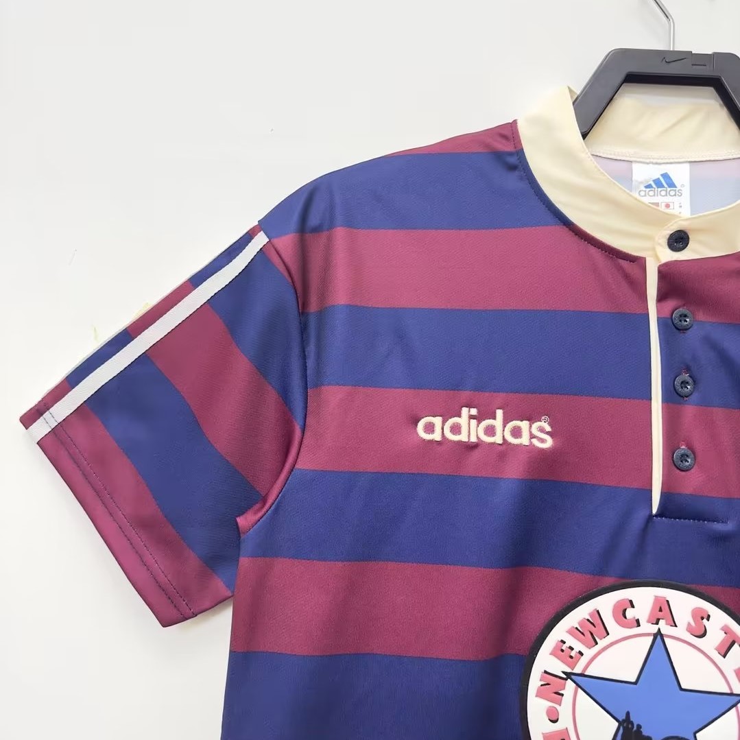 Retro Newcastle 1995/97 Away